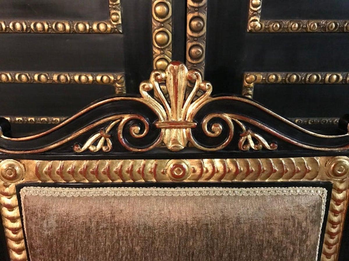 Wohnzimmer-Suite aus handgeschnitzter Buche im antiken Empire-Stil im Angebot 8