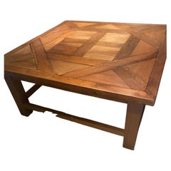 Table de salon (table de canapé) fabriquée avec un vieux dalle de parquet de Versailles en chêne
