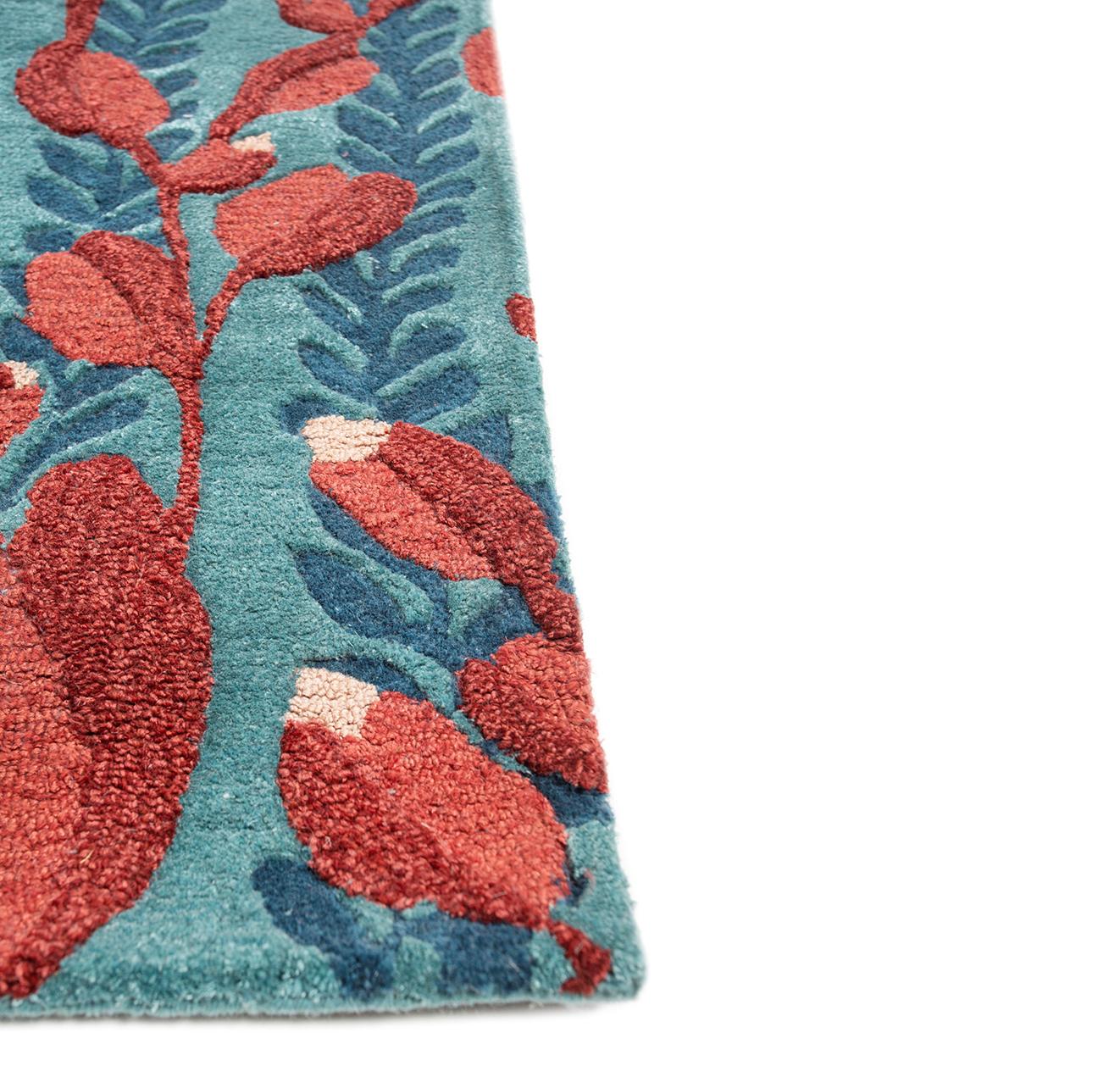 Entdecken Sie mit unseren handgetufteten Teppichen eine harmonische Mischung aus modernem Design und jahrhundertealter Kunstfertigkeit. Jedes Stück ist eine Leinwand, auf der moderne Muster auf die Seele traditioneller Handtufting-Techniken treffen.