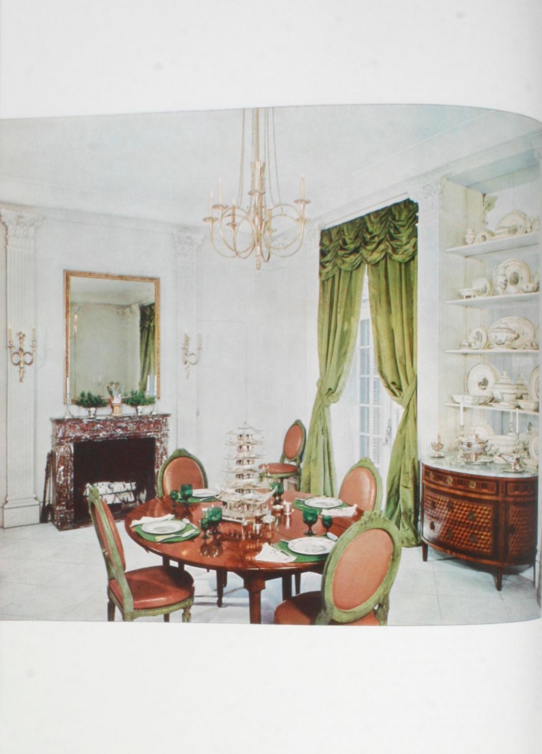 Living with Antiques, A Treasury of Private Homes in America In Good Condition In valatie, NY