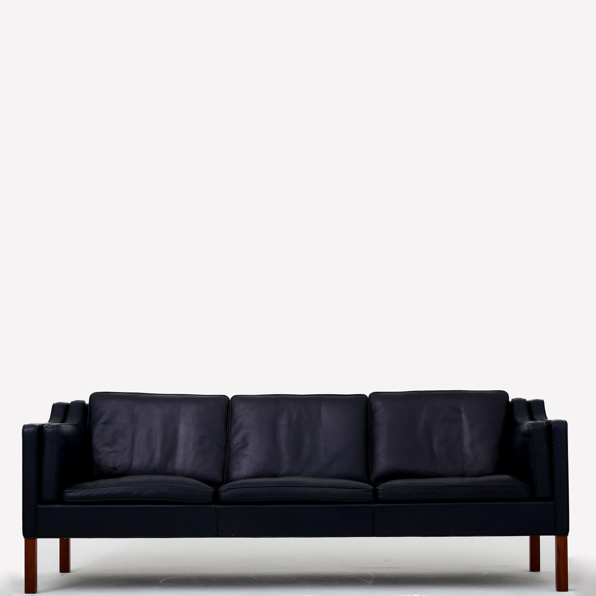 Leather Livingroom Set with Sofa and Two Chairs by Børge Mogensen