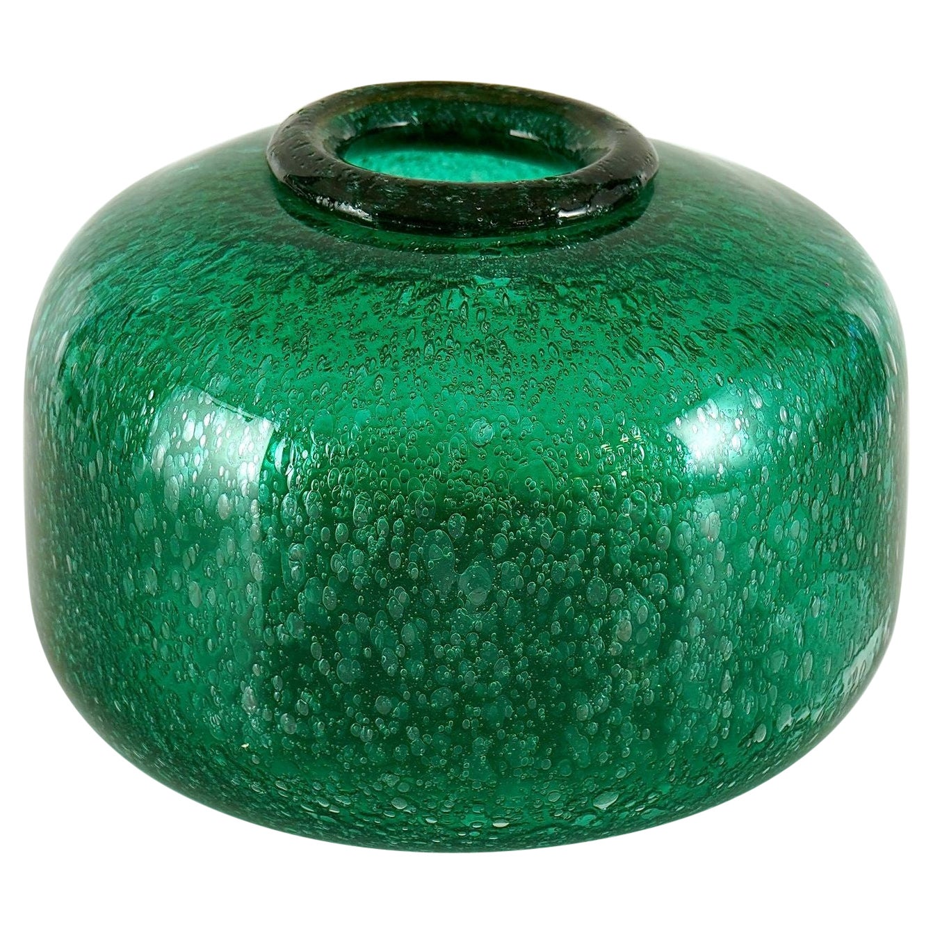 Livio Seguso for Bisazza: Emerald Pulegoso Vase with Gold rim, 1993 For Sale