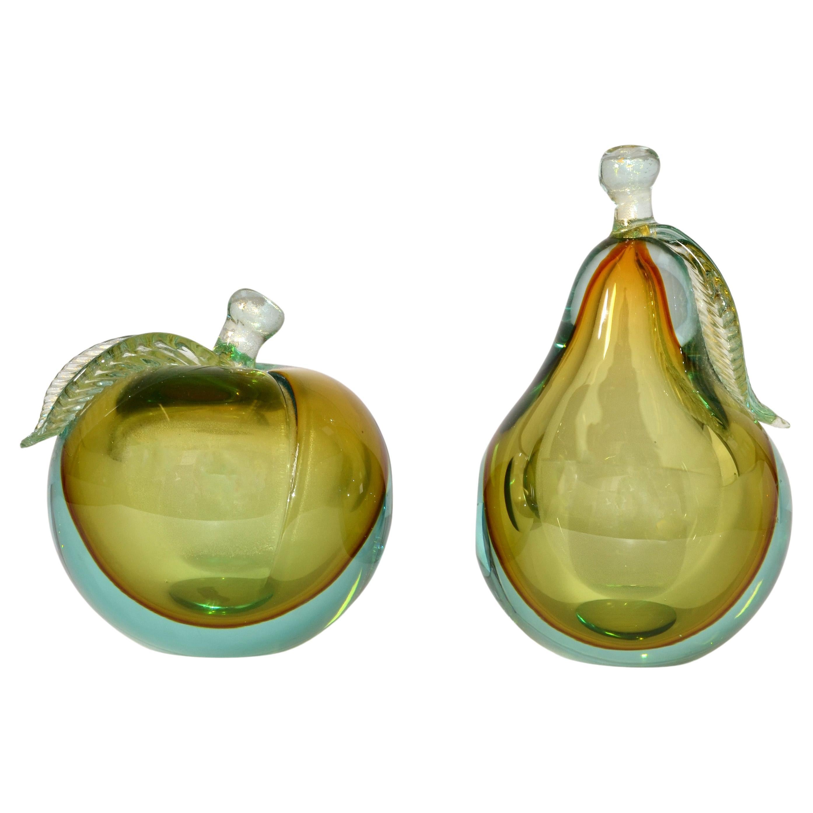 Livio Seguso Genuine Venetian Murano Italy Art Glass Apple and Pear Bookends 60s For Sale