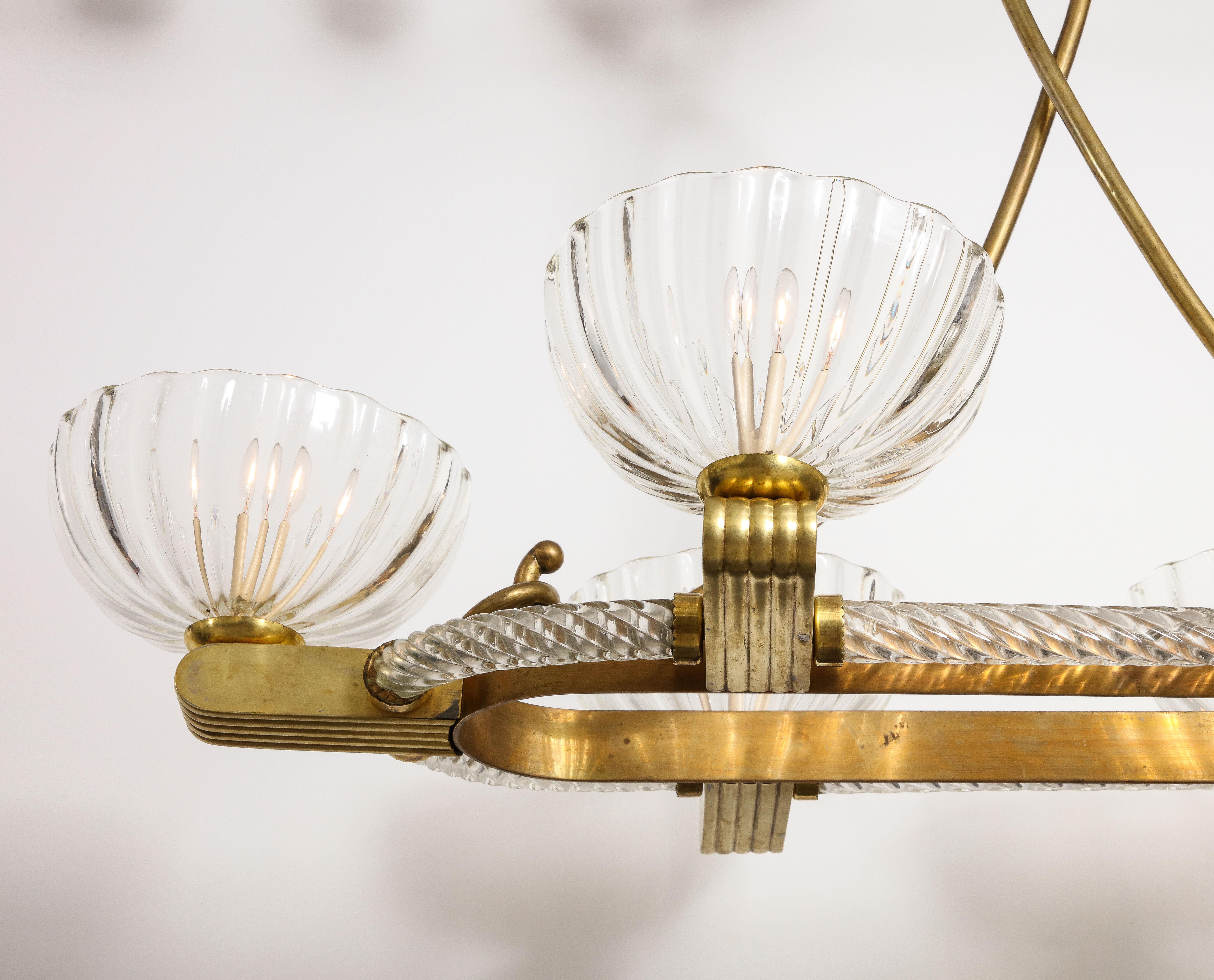 Livio Seguso Oval Mid-Century Six- Light Murano Glass and Brass Chandelier 3