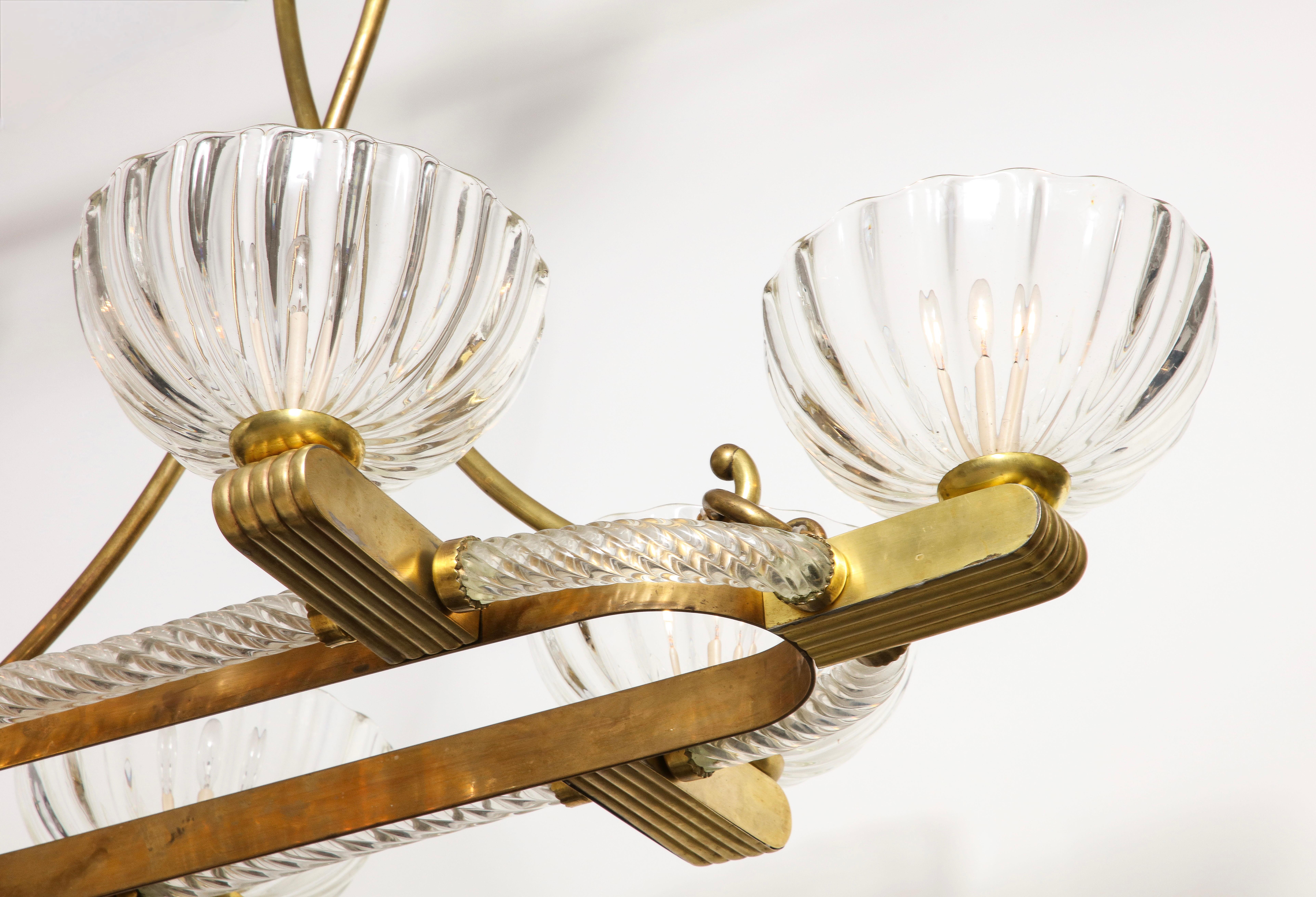 Livio Seguso Oval Mid-Century Six- Light Murano Glass and Brass Chandelier 7