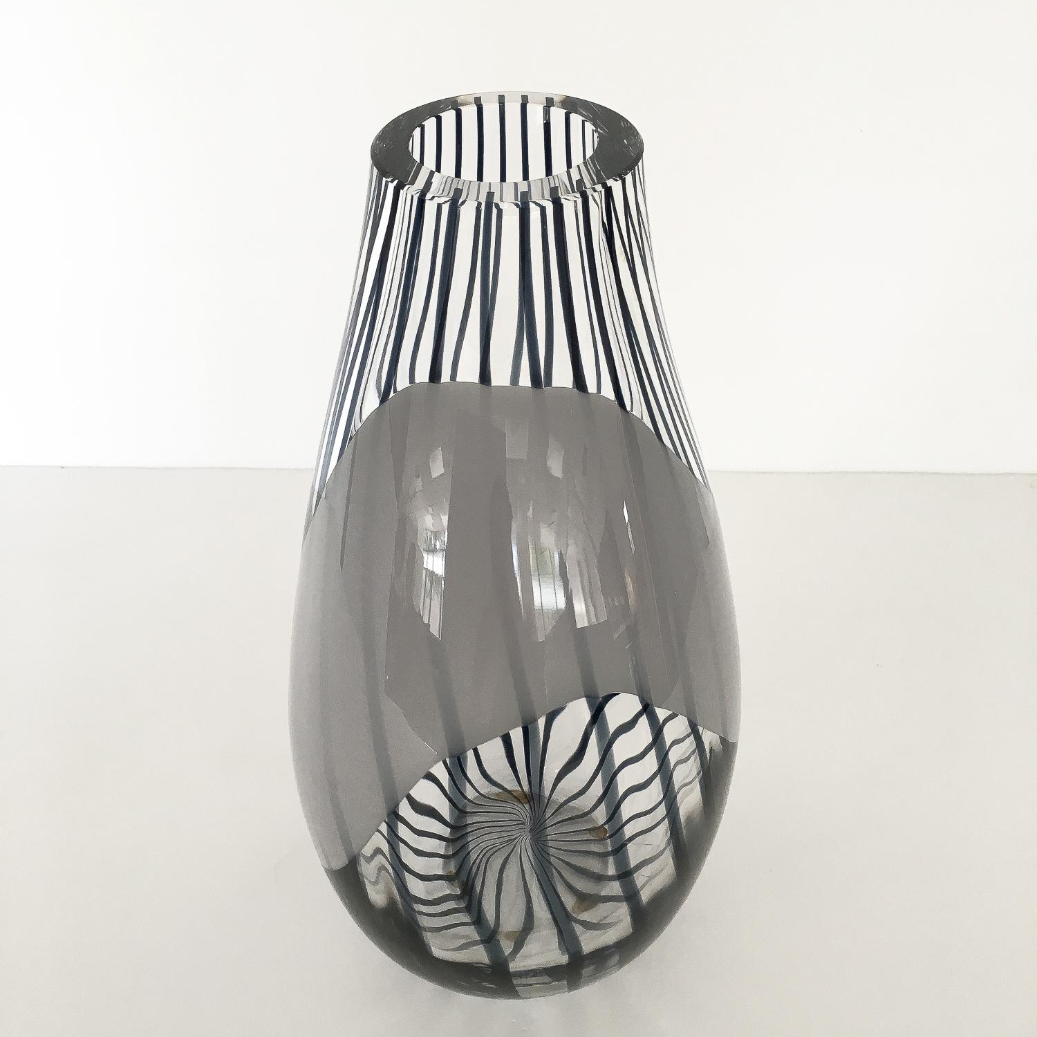 Fin du 20e siècle Vase en verre d'art de Murano rayé Livio Seguso