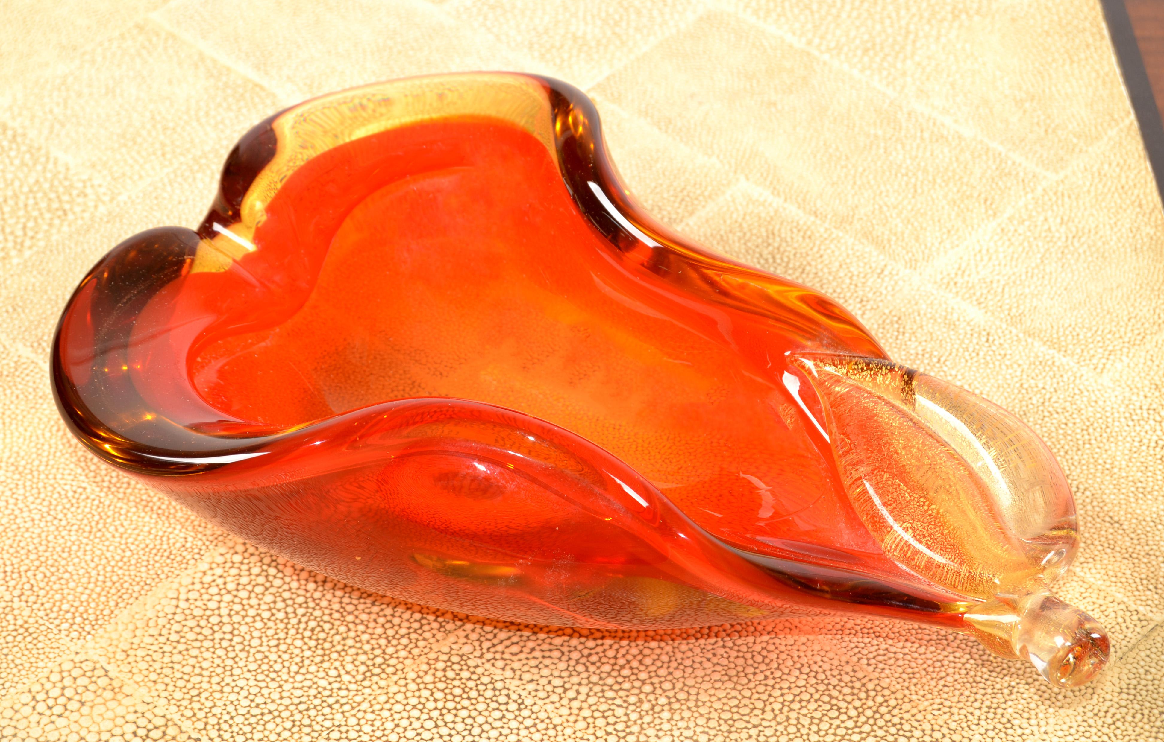 Livio Seguso Style Genuine Venetian Murano Italy Art Glass Pear Decorative Bowl  For Sale 5
