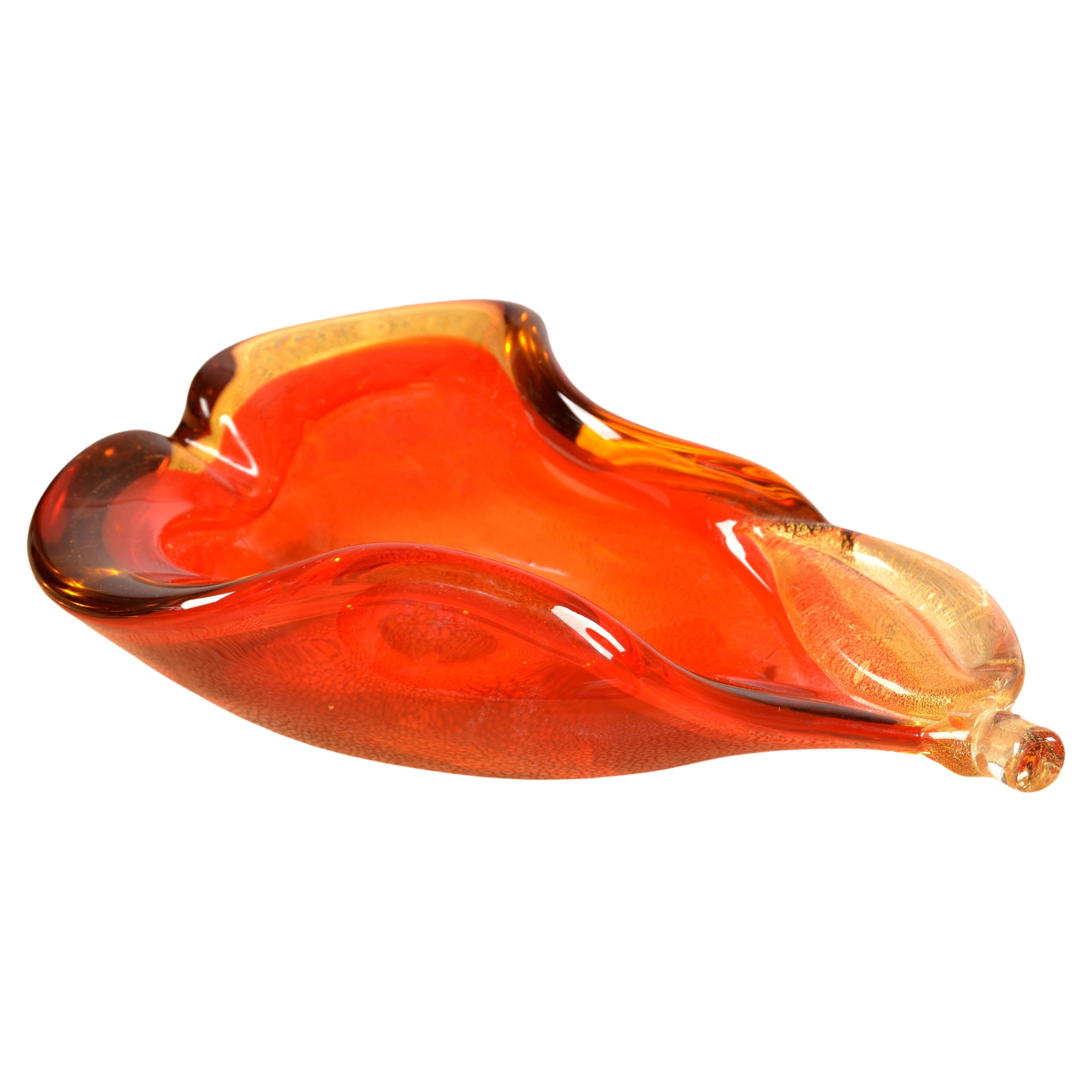 Livio Seguso Style Genuine Venetian Murano Italy Art Glass Pear Decorative Bowl  For Sale