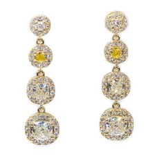 Lixurious 18k Yellow Gold Earrings with 4.05 ct Natural Diamonds- AIG cert