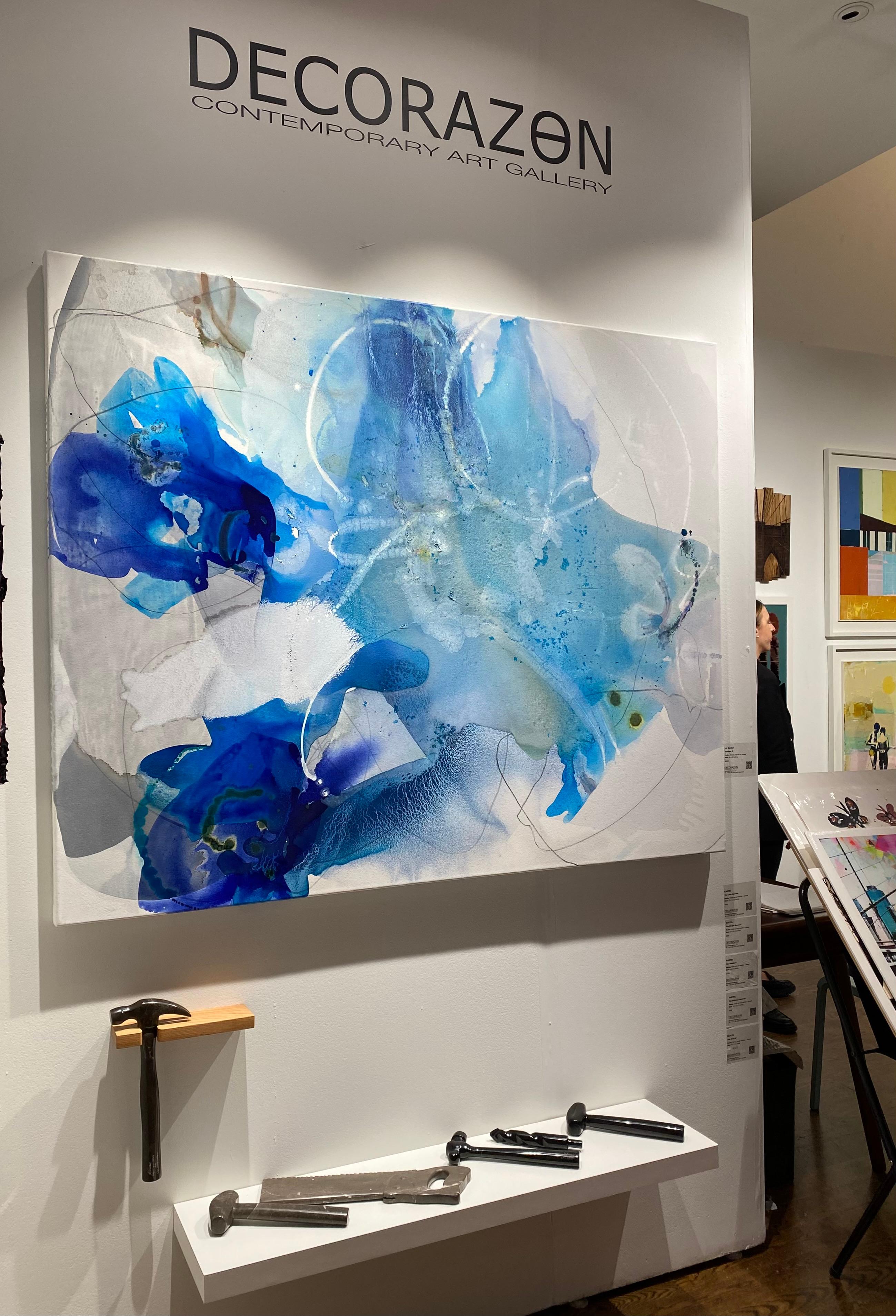 Harbor 8, abstraktes Gemälde auf Leinwand, leuchtende Farben und Blautöne, geschichtet (Abstrakt), Mixed Media Art, von Liz Barber