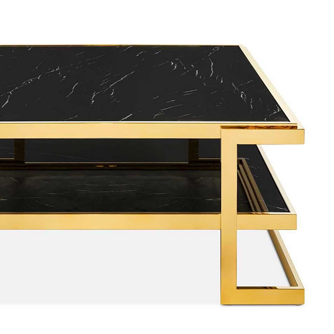 Liz Black Coffee Table In New Condition For Sale In Paris, FR