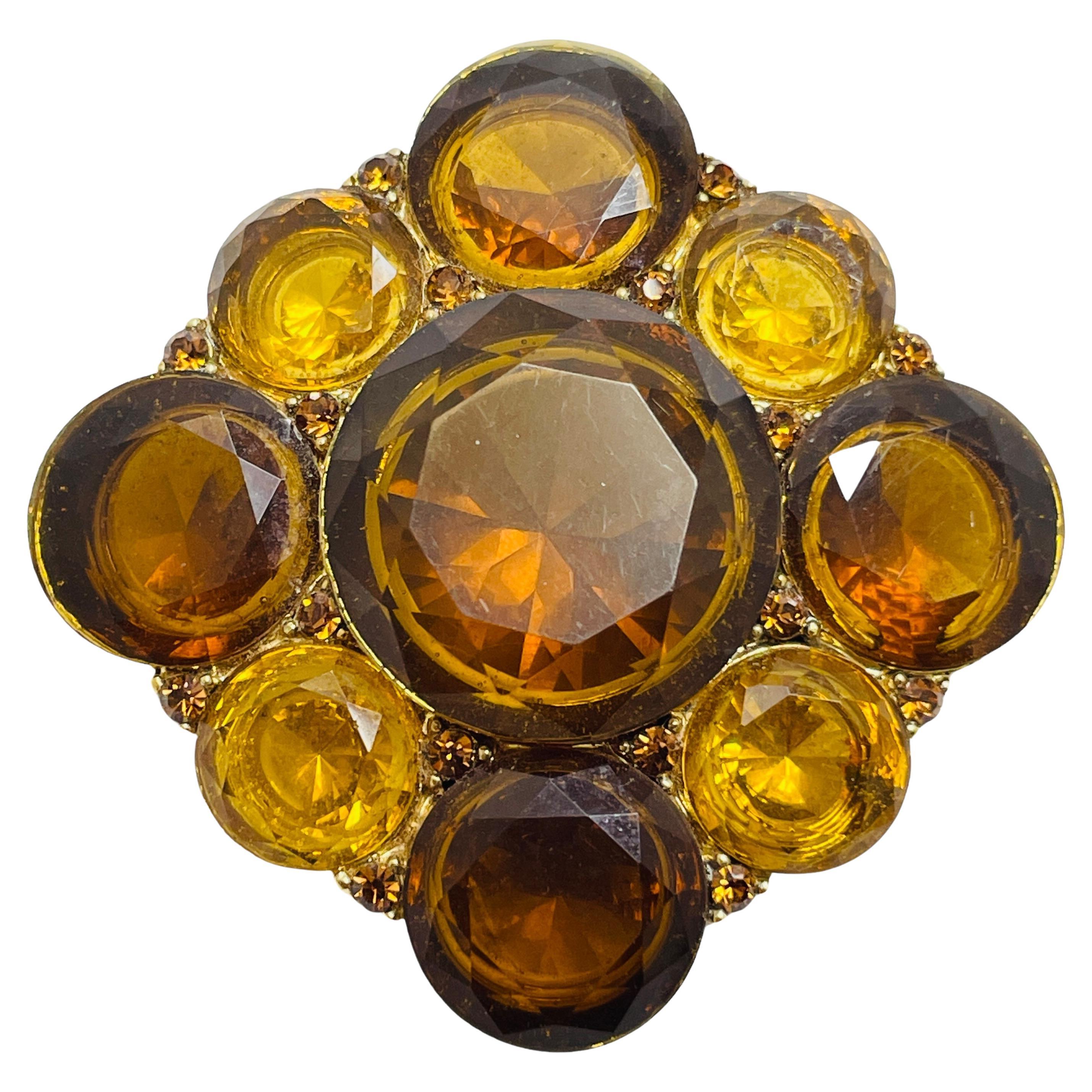 LIZ CLAIBORNE signed gold amber glass maltese cross designer brooch For Sale
