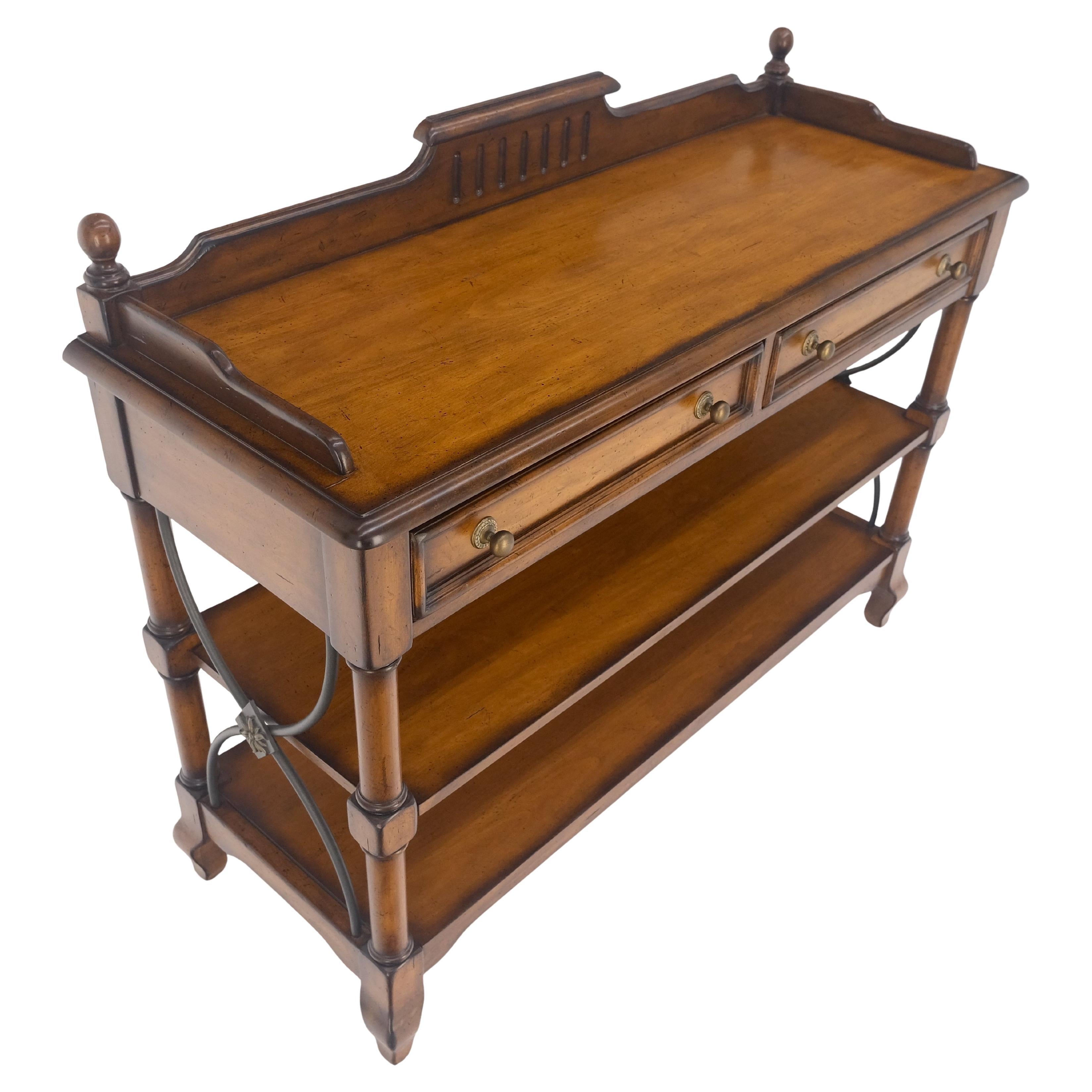 Liz Coloni spagnola 2 cassetti 3 livelli credenza in legno di frutta server MINT in vendita