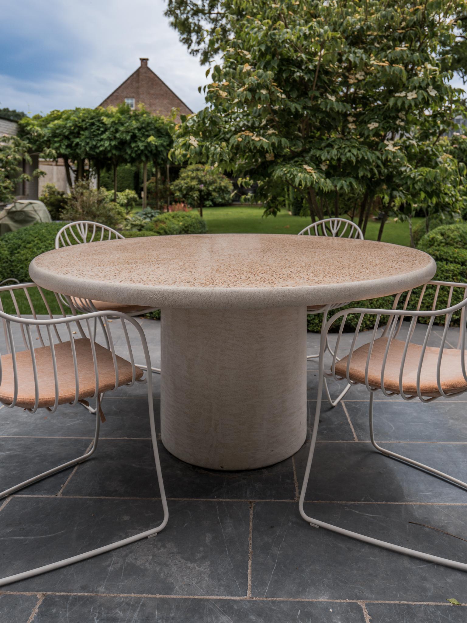 Liz Tables Terrazo de exterior en terracota Piedras diámetro 200cm(78inch) en venta 2