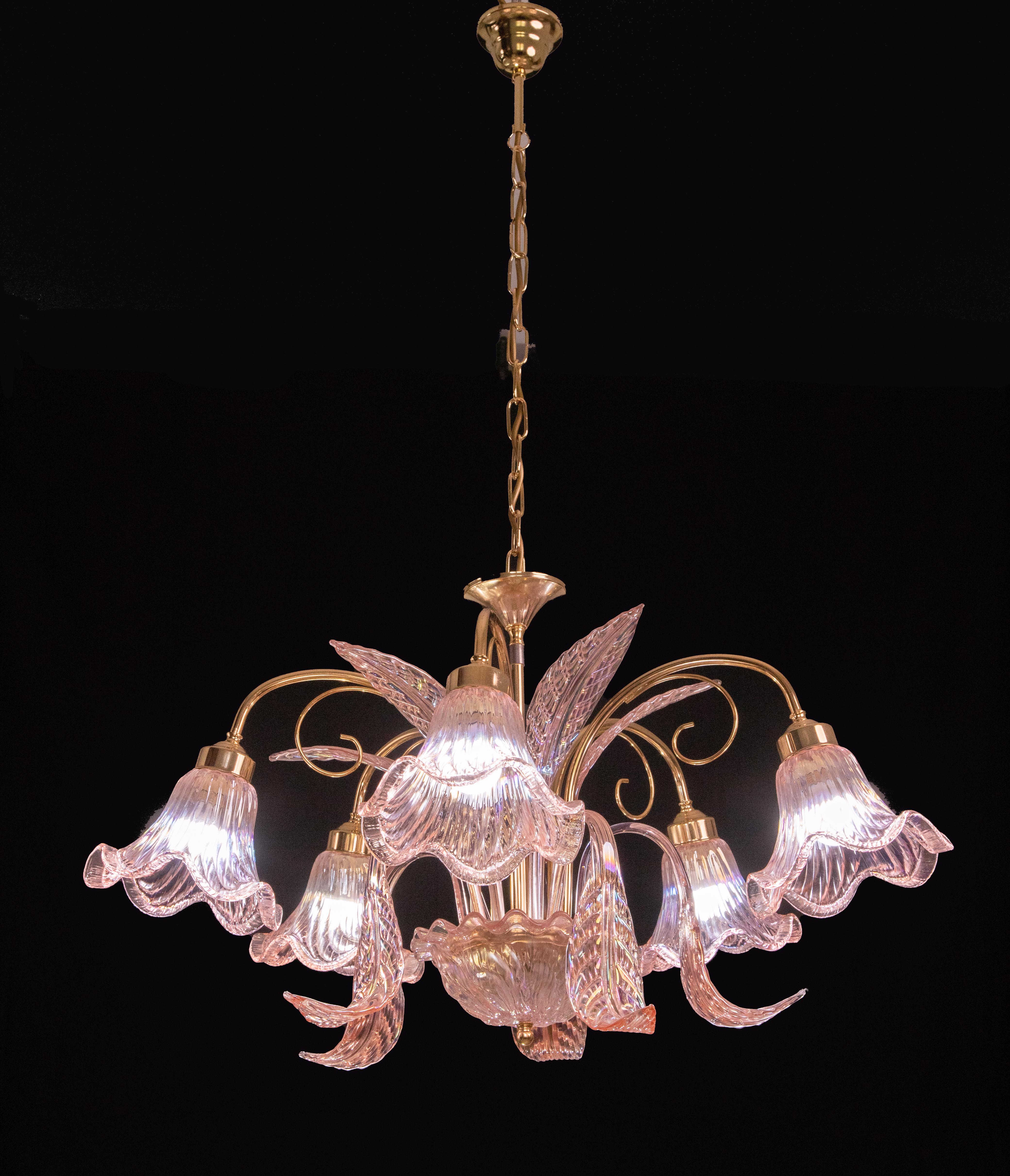 Liz Taylor, Iridiscent Pink Murano Chandelier, 1970s In Good Condition For Sale In Roma, IT