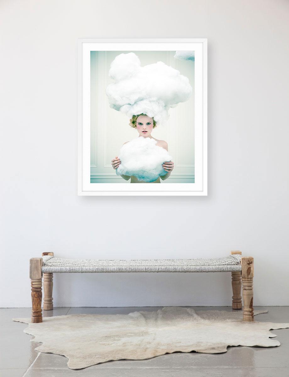 La jeune fille de rêve - Photograph de Liz Von Hoene