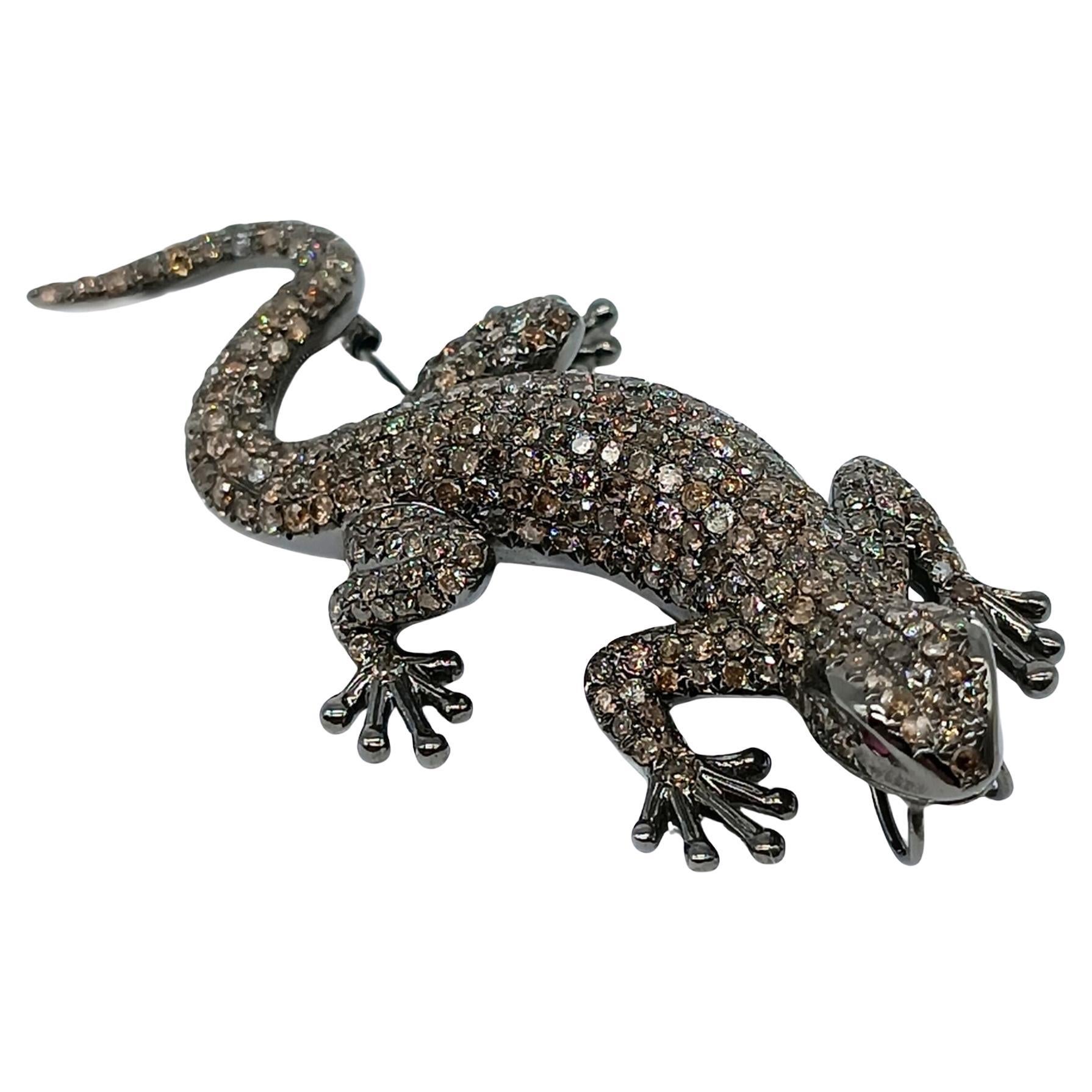 Michele Della Valle Sapphire and Diamond Gecko Brooch For Sale at 1stDibs