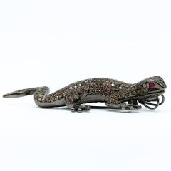 Lizard Brooch in White Gold with Diamonds and Rubies