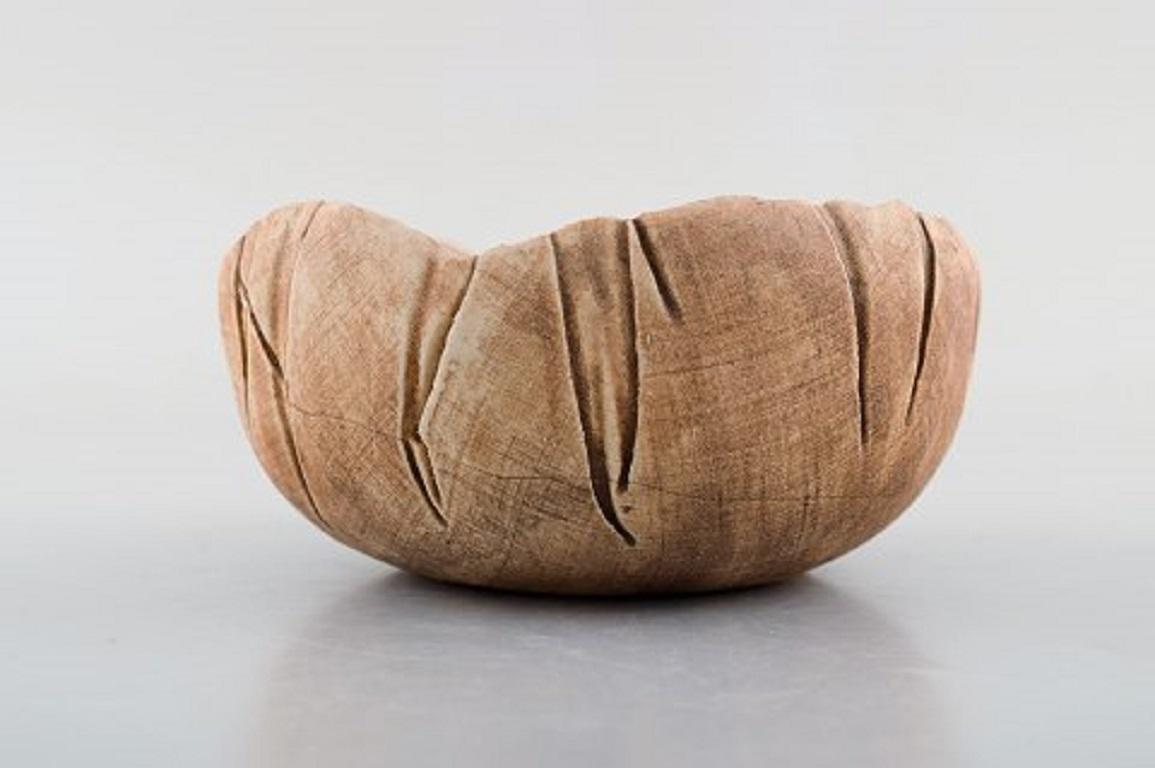 Lizzie Schnakenburg Thyssen:: Dänische Künstlerin:: Einzigartige Keramikschüssel (Skandinavische Moderne) im Angebot