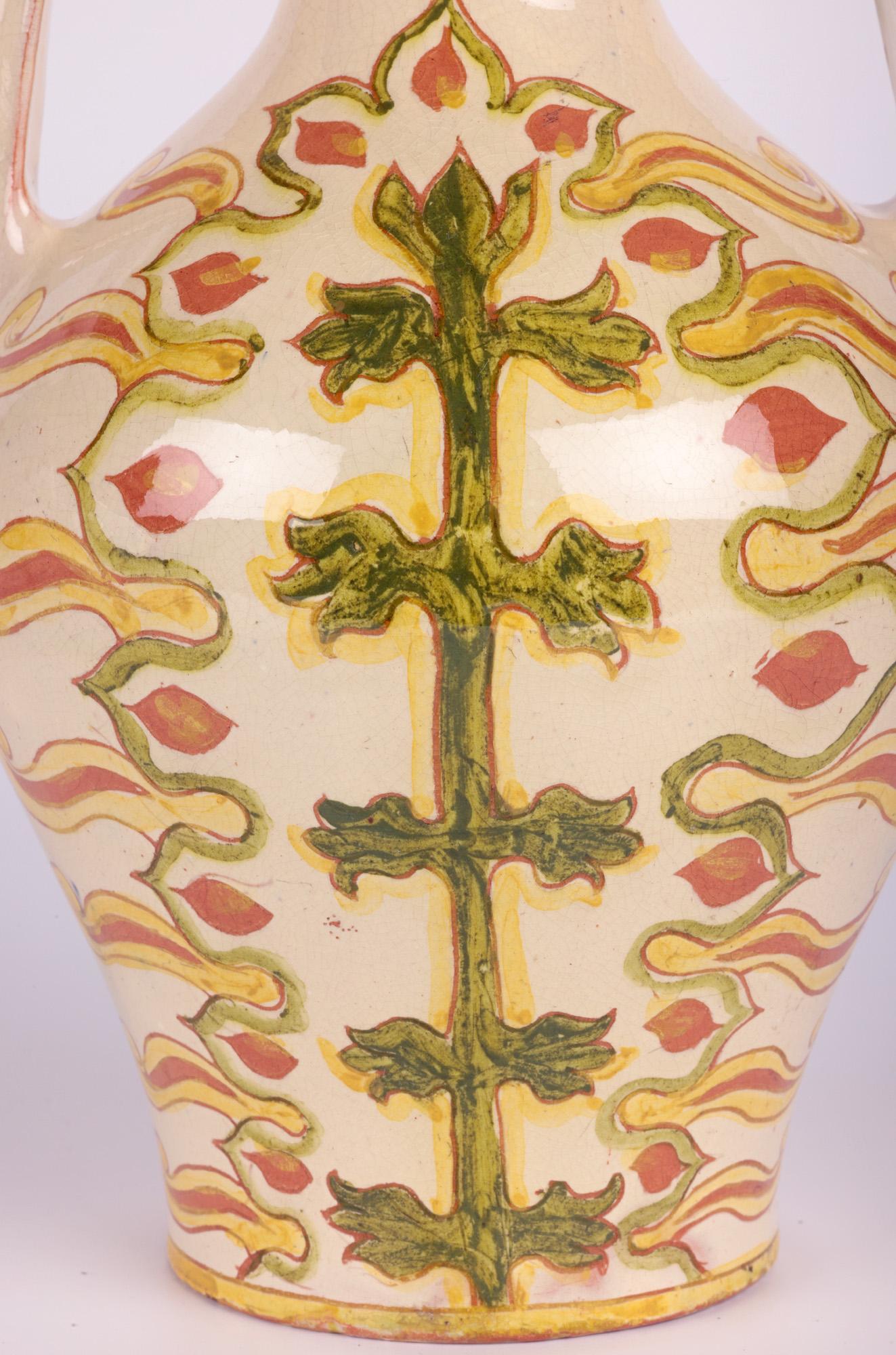 Arts and Crafts Vaso di arti e mestieri Lizzie Wilkins Della Robbia Birkenhead in vendita