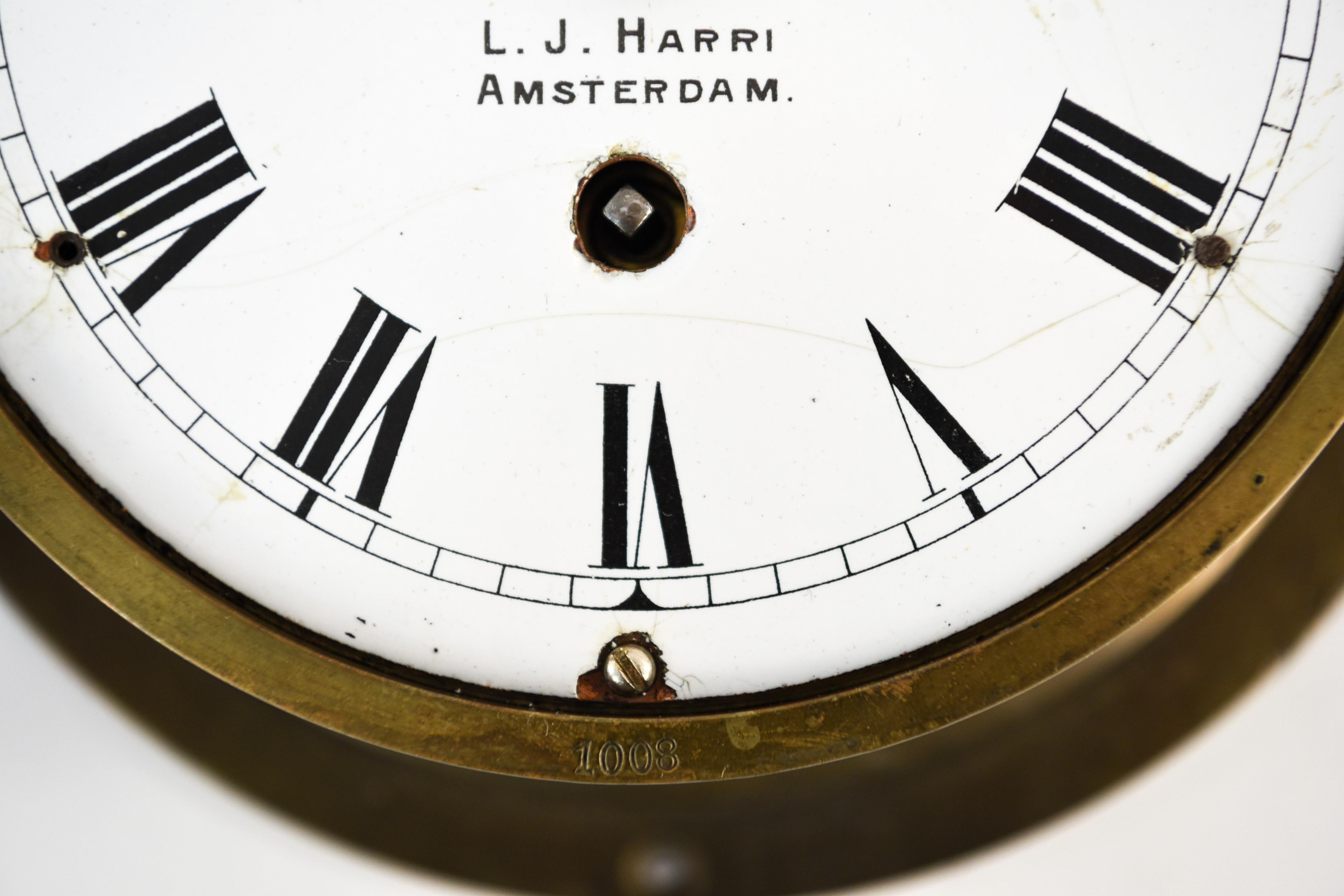L.J. Harri Amsterdam Ship's Clock In Good Condition In Norwalk, CT