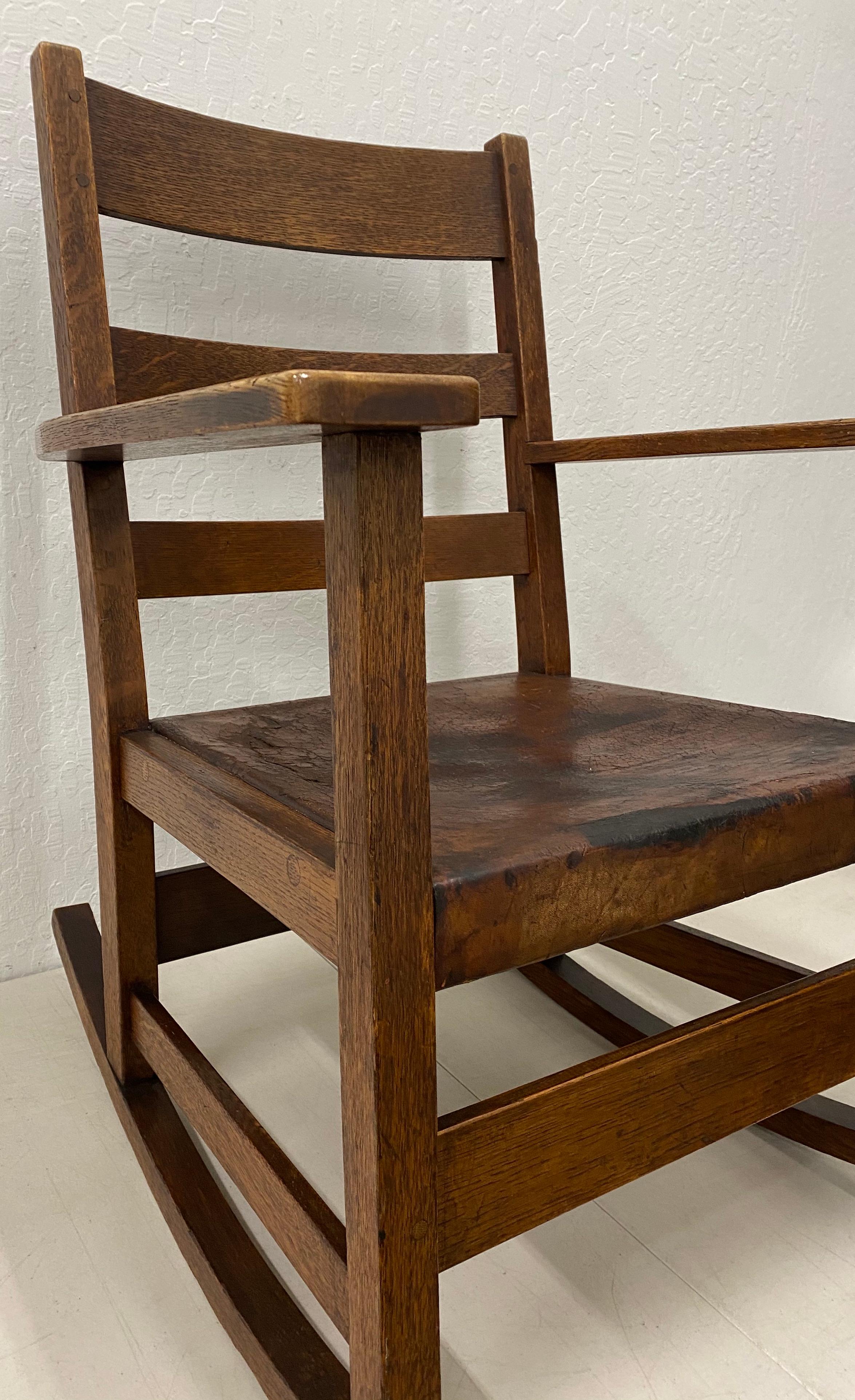 L&J.G. Stickley Arts & Crafts rocking chair with leather seat, circa 1900

Antique quartersawn oak rocker by Stickley.

Measures: 25.75
