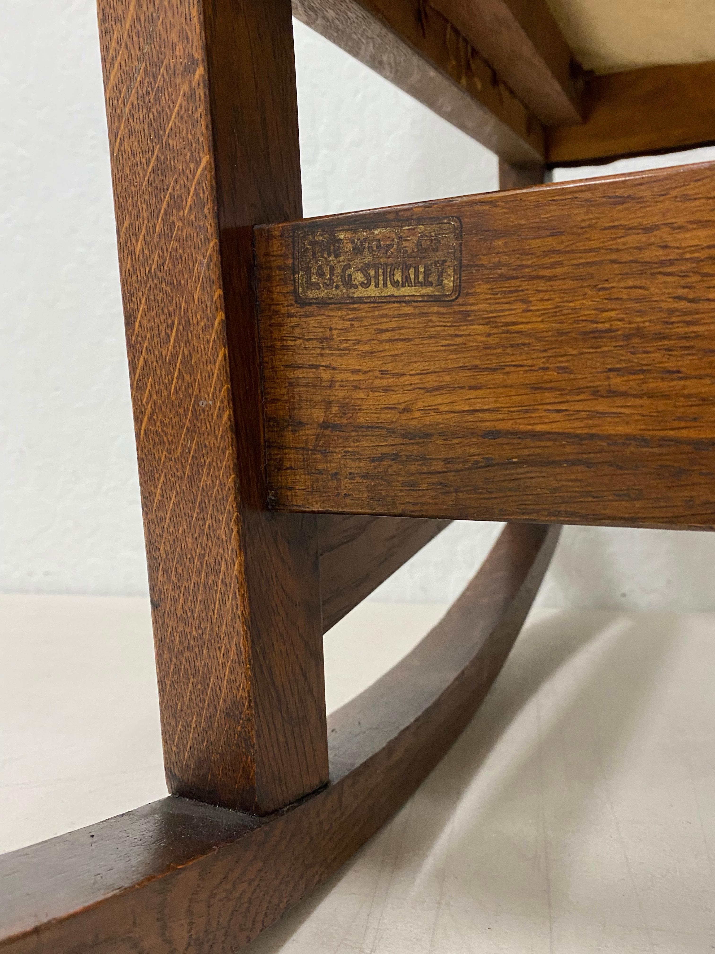 L&J.G. Stickley Arts & Crafts Rocking Chair with Leather Seat, circa 1900 In Good Condition In San Francisco, CA