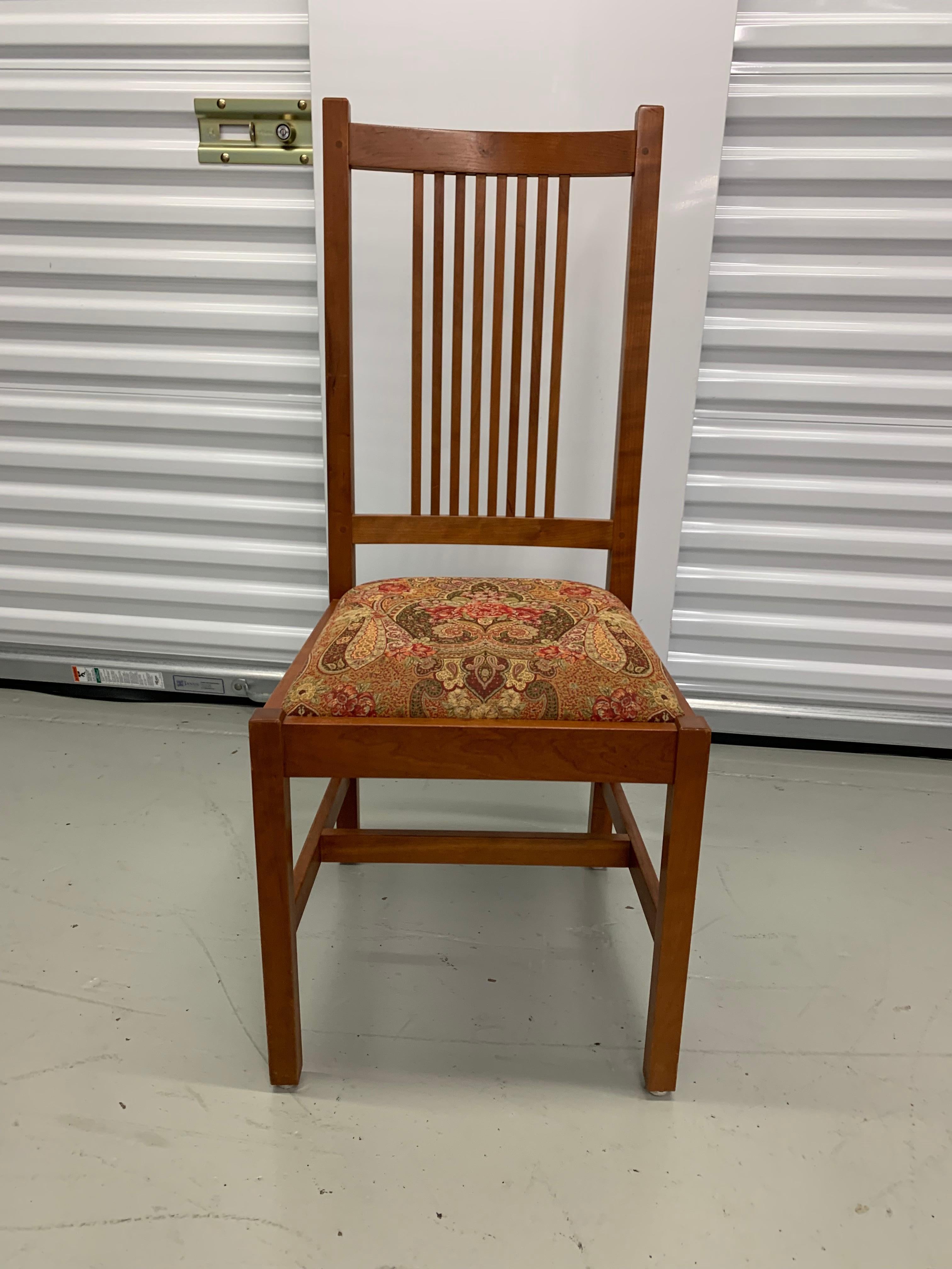 Cotton L. & J.G Stickley Spindle Armchair and Dining Chairs, Set of 10 For Sale