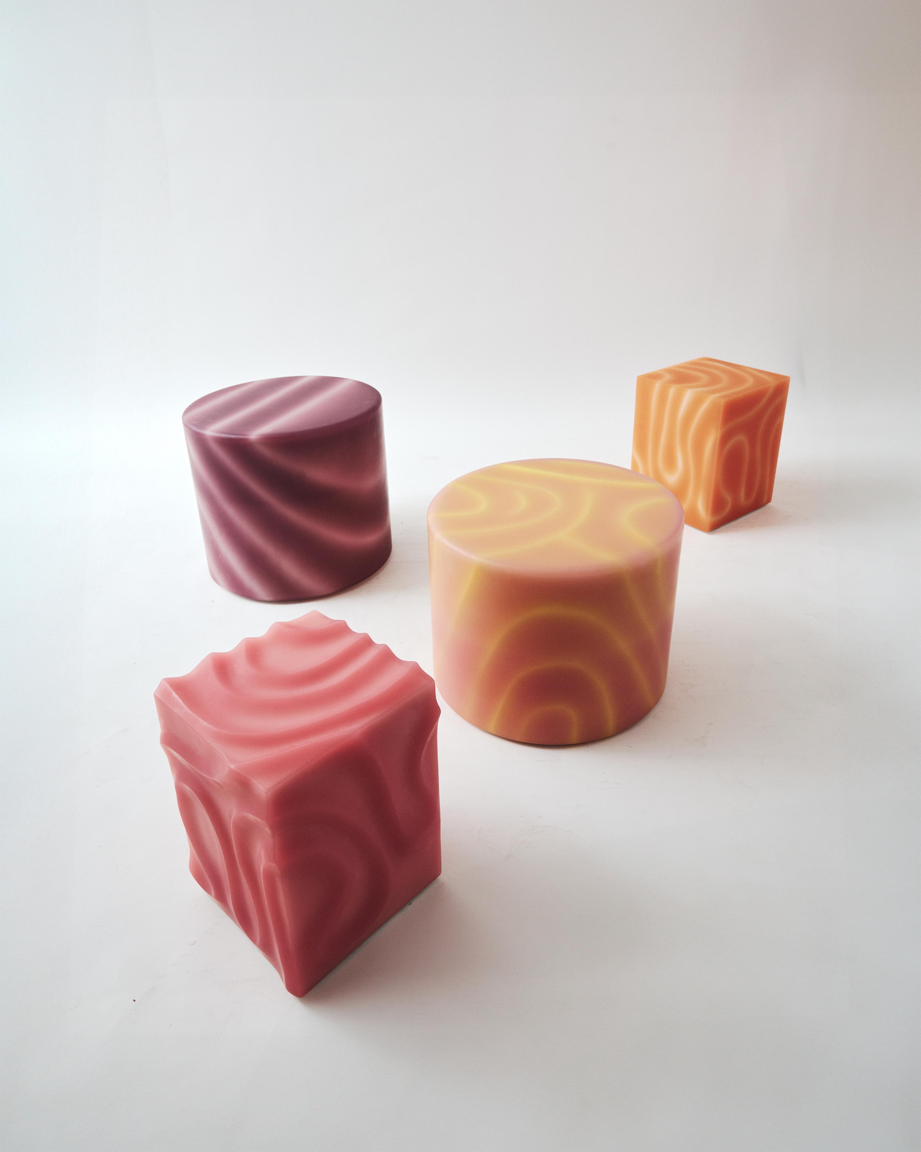 LL Drum en rose et jaune par FACTURE STUDIO

Résine, bois

L 12