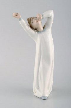 Lladro and Nao, Spain, Four Porcelain Figurines of Children, 1980s-1990s