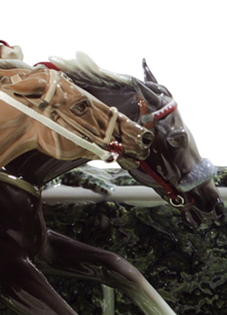 Espagnol Lladró au Derby Horses Sculpture d'Ernest Massuet. Édition limitée. en vente