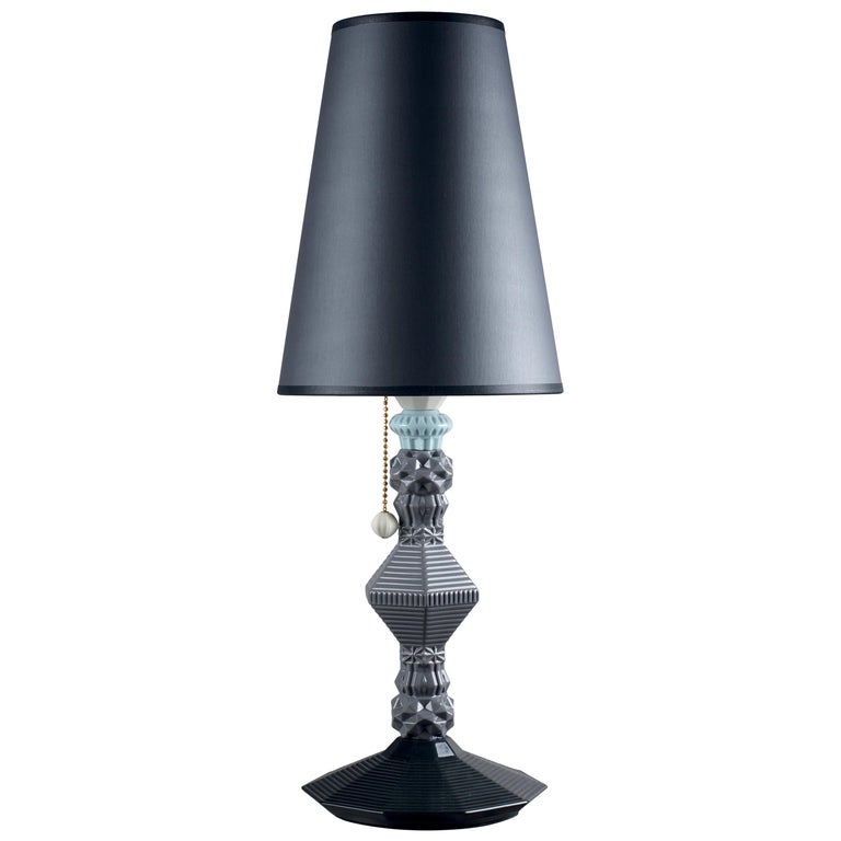 For Sale: Black Lladro Belle de Nuit Table Lamp