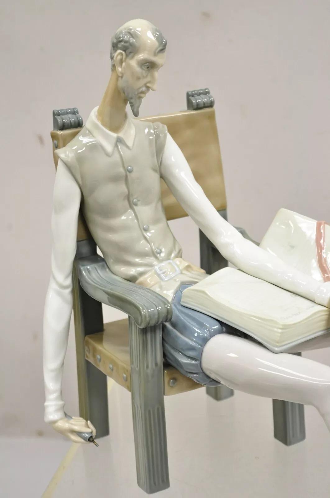 Art Nouveau Lladro Don Quixote 1030 Glossy Porcelain Figurine Sculpture Seated With Book
