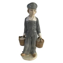 Lladro, Ragazzo olandese con bacchette da latte, n. 4811