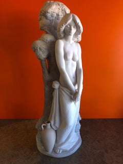 Figurine Lladro "Youthful Beauty" signée par J. Ruiz et Juan Huerta:: 1985