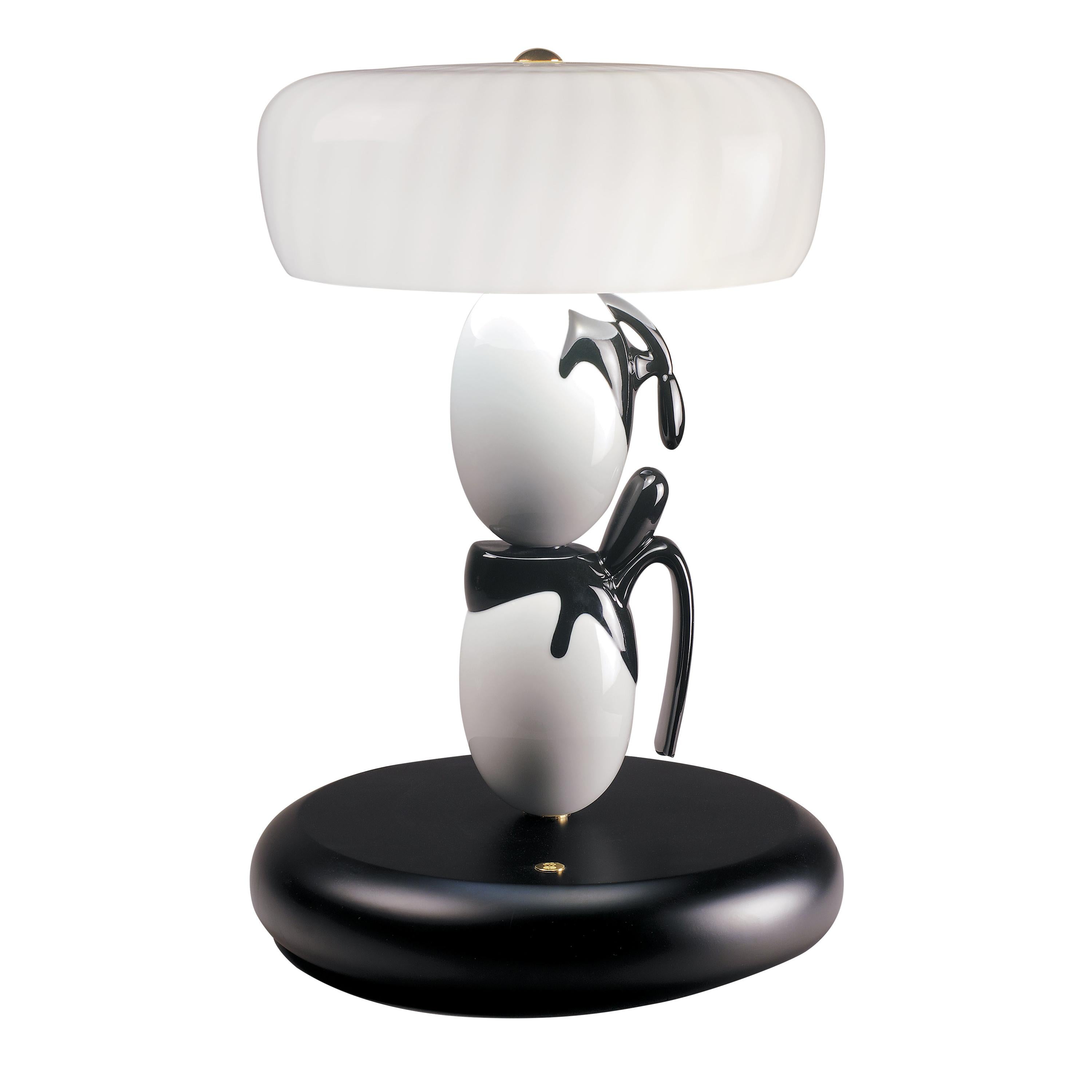 Lladró Hairstyle ‘I/U’ Table Lamp in Black and White by Hisakazu Shimizu For Sale
