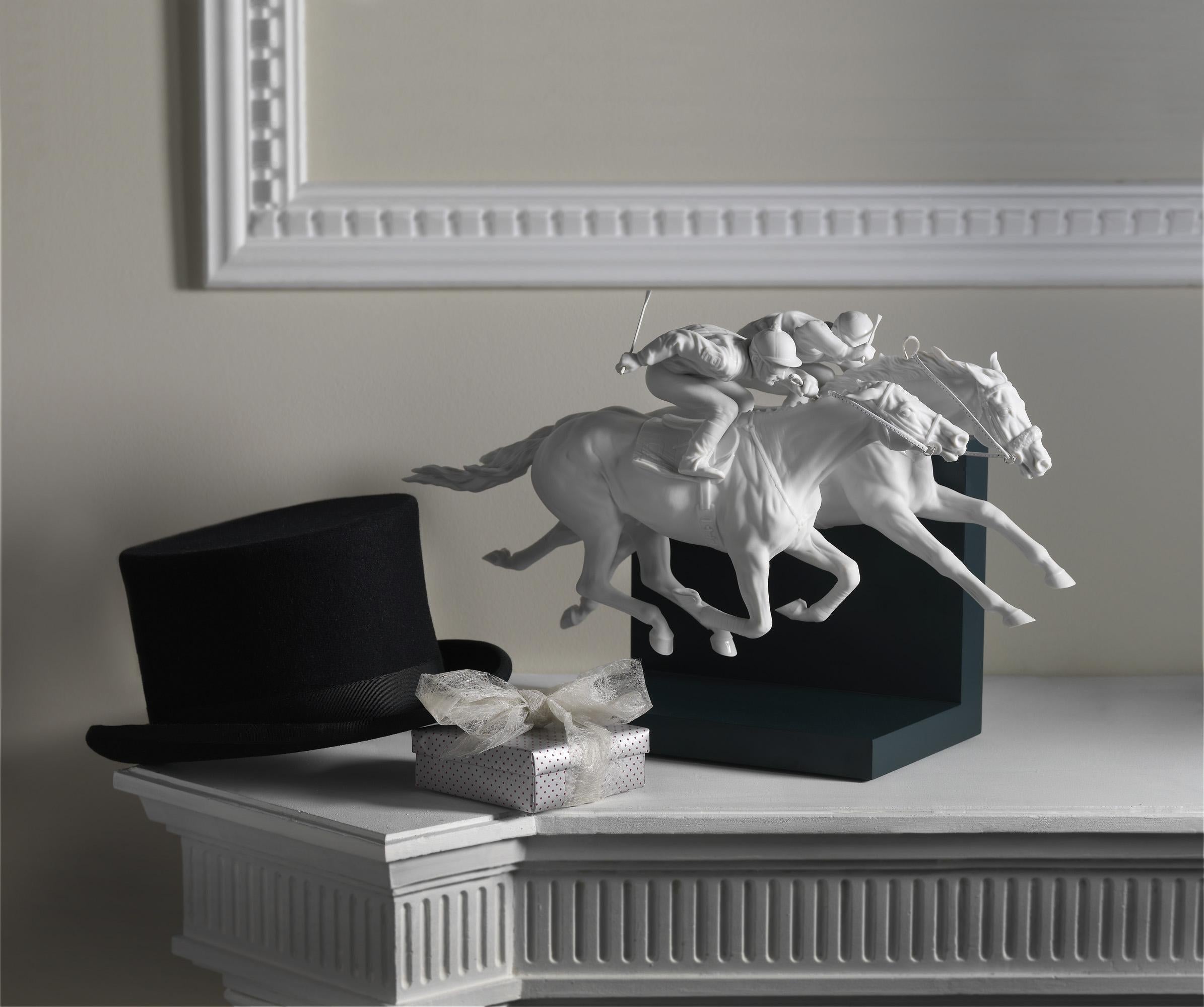 Spanish Lladró Horse Race Figurine in White by Ernest Massuet. Limited Edition. For Sale