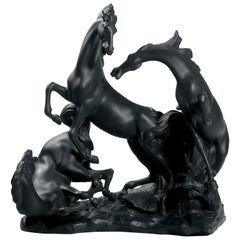 Sculpture de groupe de chevaux Lladró en noir par Fulgencio García. Édition limitée.