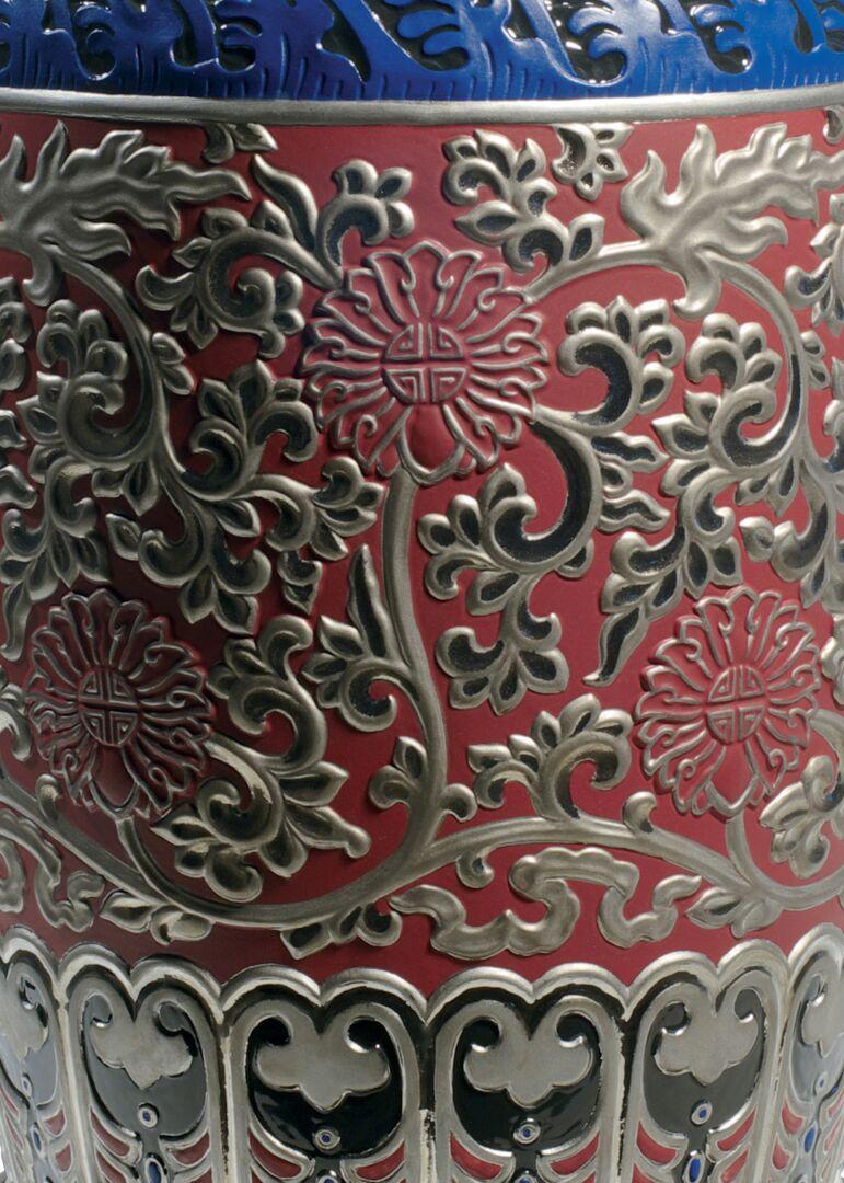 Spanish Lladró Oriental Vase Sculpture. Red. Limited Edition. For Sale