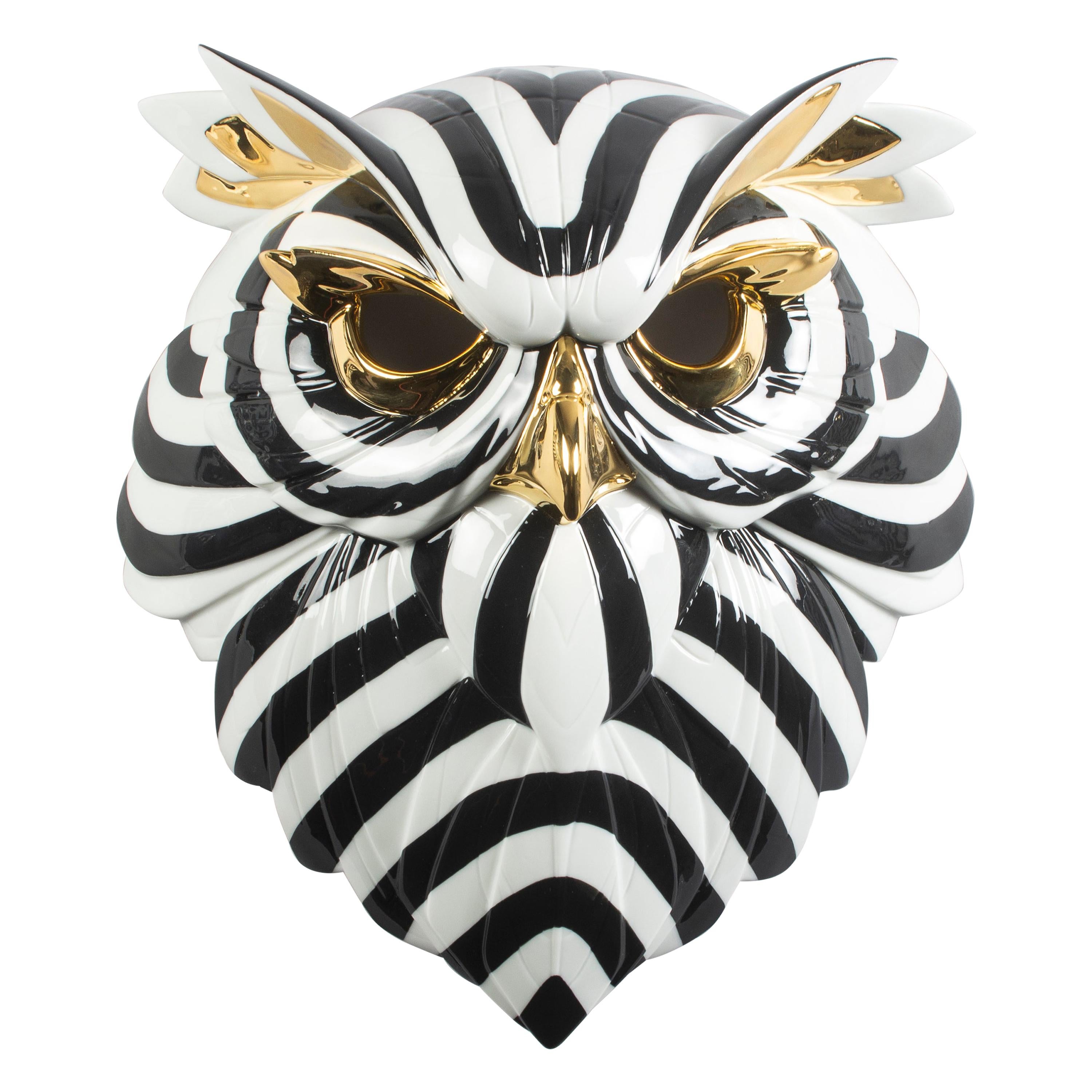 Lladró Owl Mask in Black and Gold by José Luis Santes