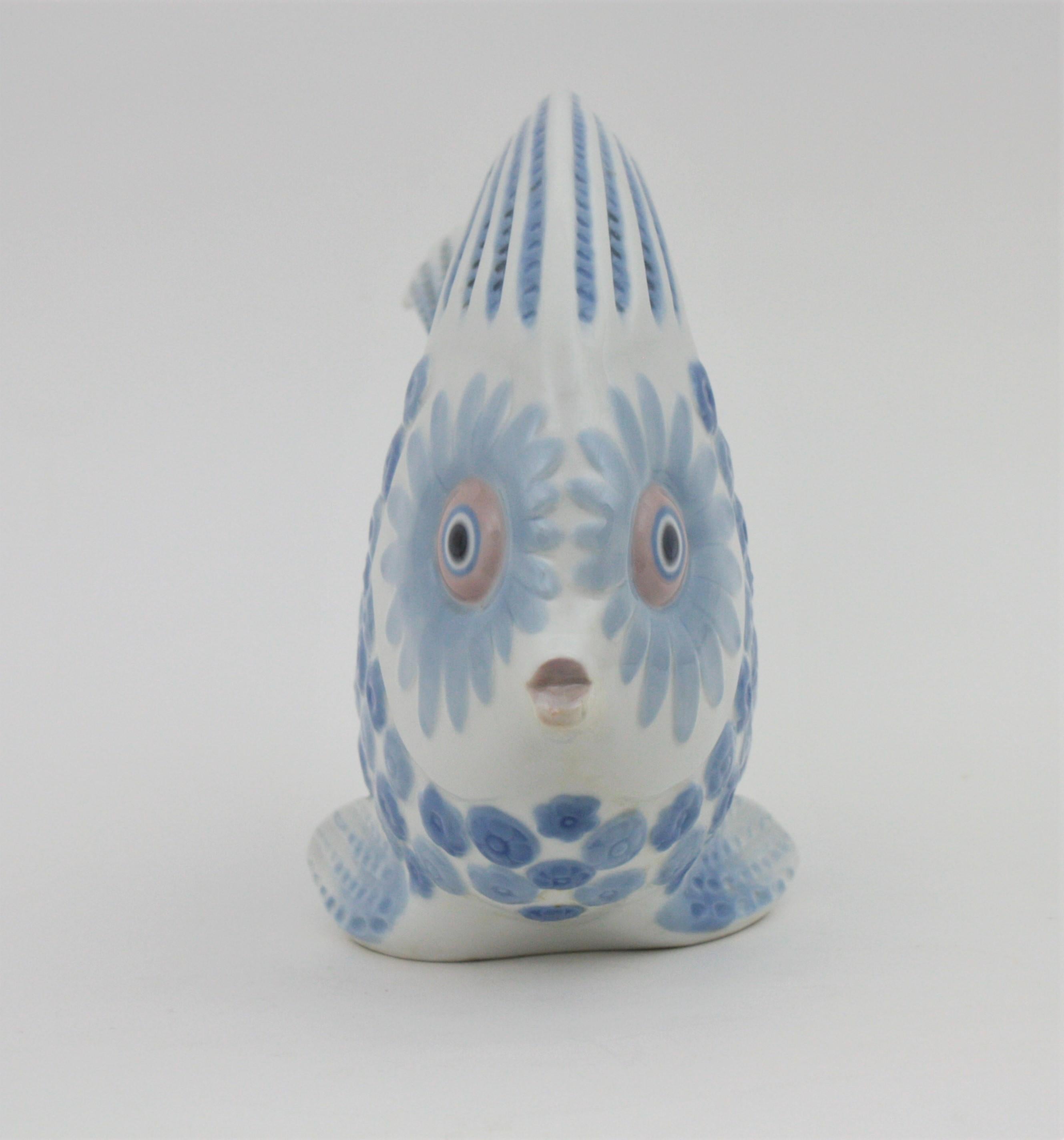 Mid-Century Modern Lladro Porcelain Blue White Fish Figure Centerpiece or Planter, Spain, 1970s For Sale