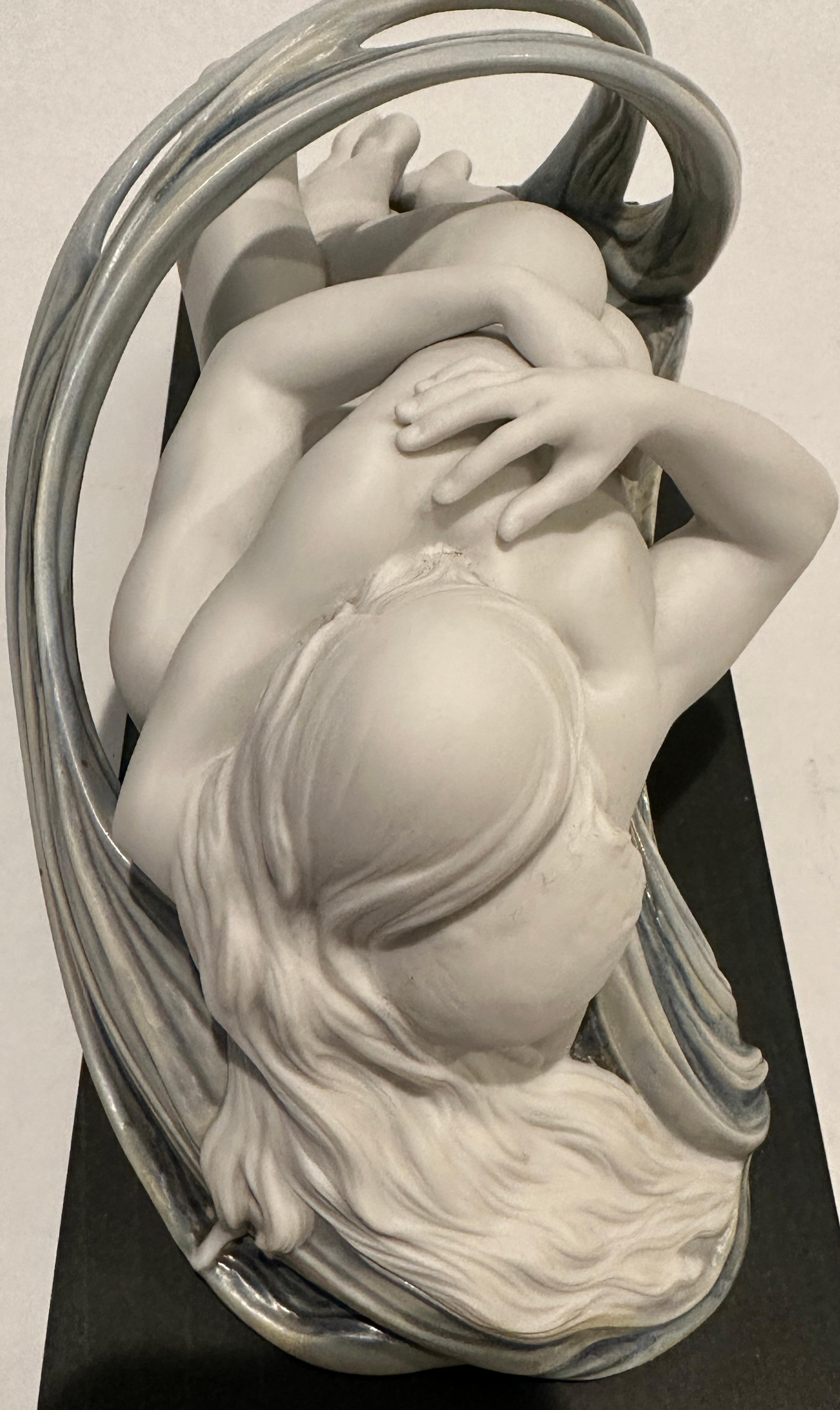 Figurine de deux personnes en porcelaine de Lladro « Amor et Desirerium » en vente 2