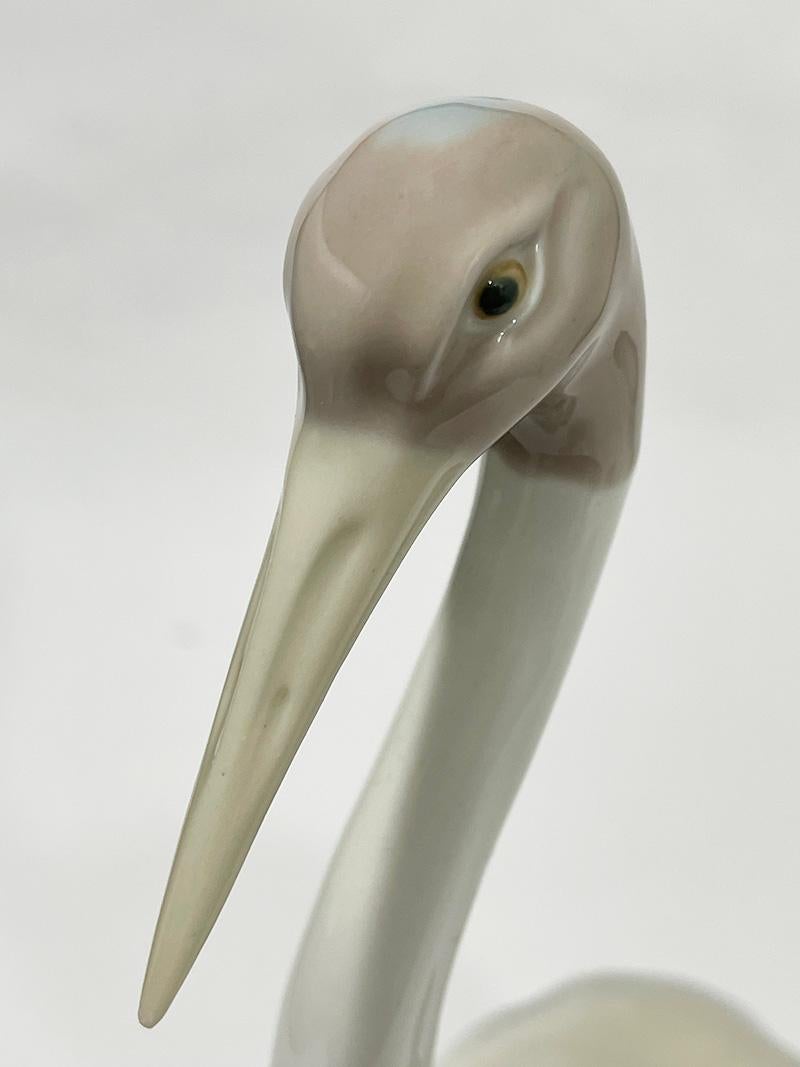 Lladro Porcelain Crane, 1970s In Good Condition For Sale In Delft, NL