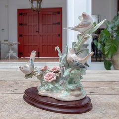 Lladró Porcelain Figurine of a Group of Birds Dated from 1978
