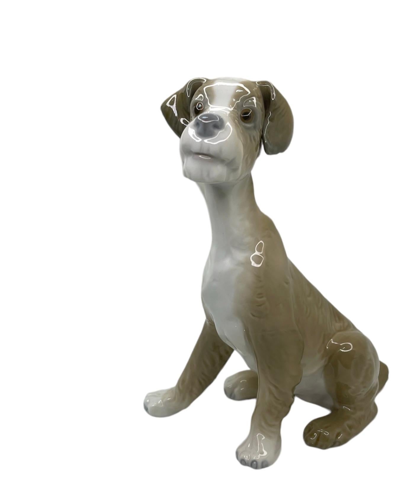 Lladro Porcelain Figurine Of A Setter Dog For Sale 1