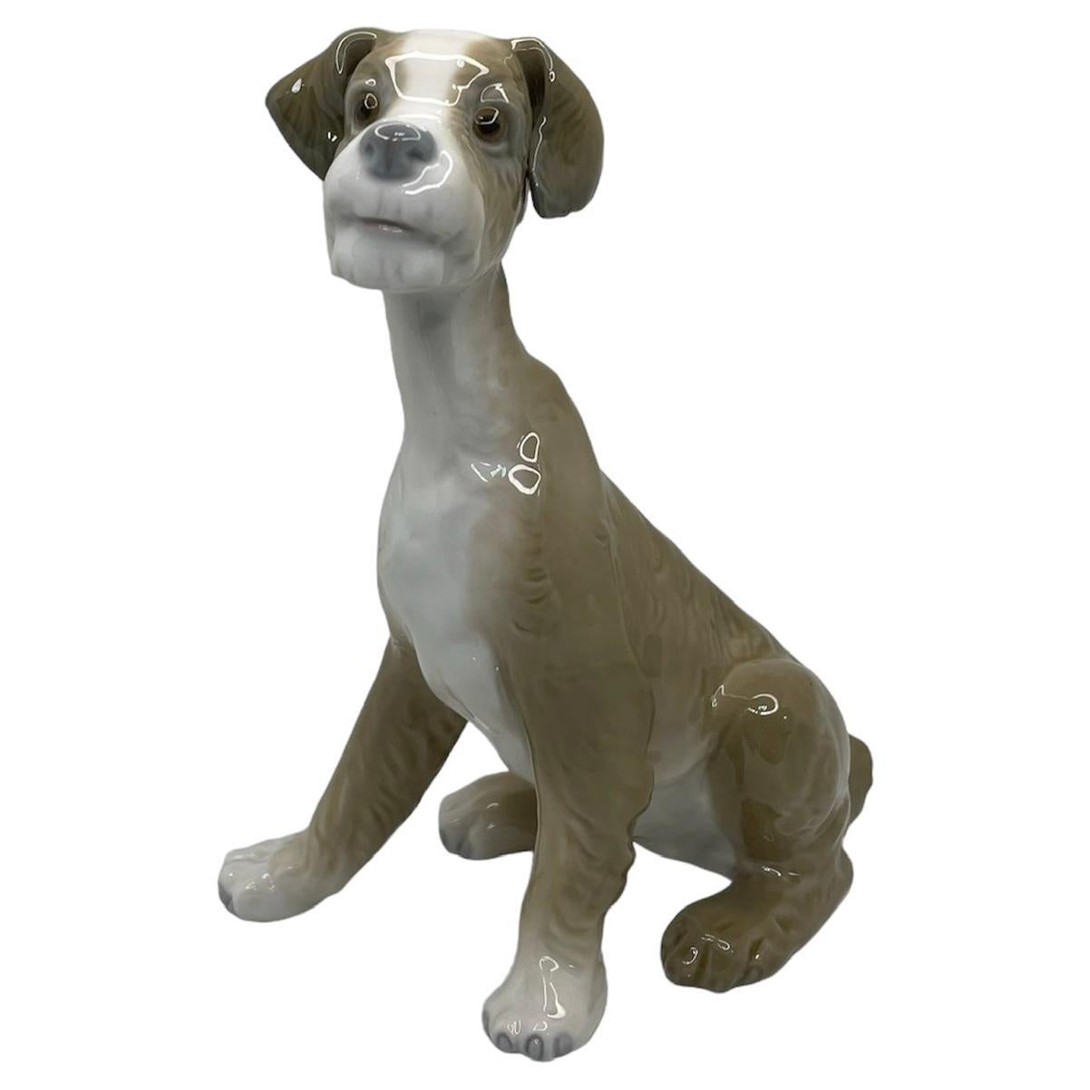 Figurine en porcelaine de Lladro représentant un chien Setter en vente