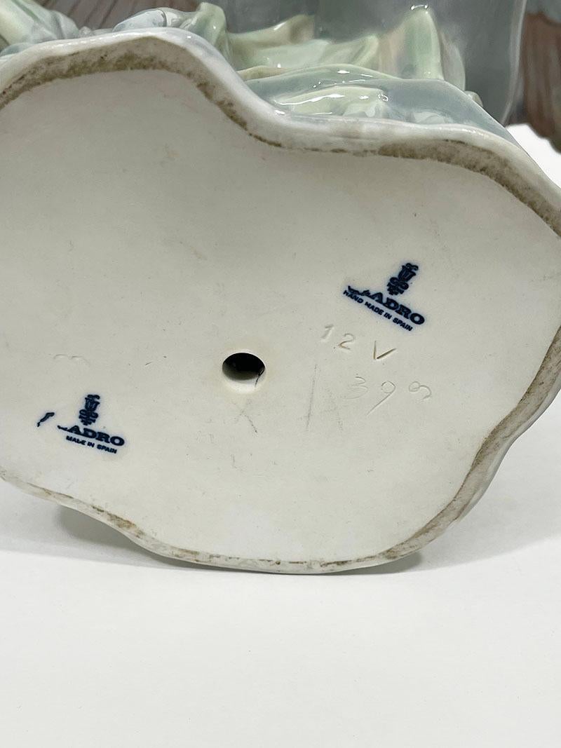 Lladró porcelain figurine of flying ducks, 1970s In Good Condition For Sale In Delft, NL