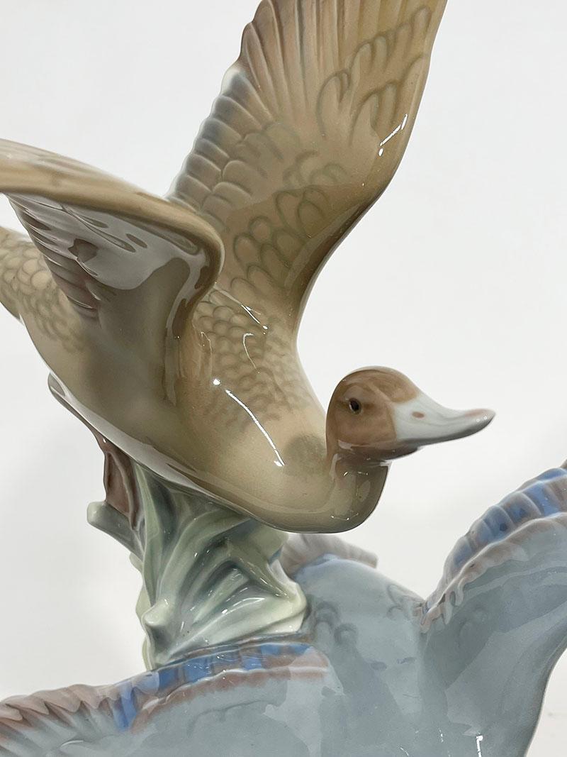 20th Century Lladró porcelain figurine of flying ducks, 1970s For Sale