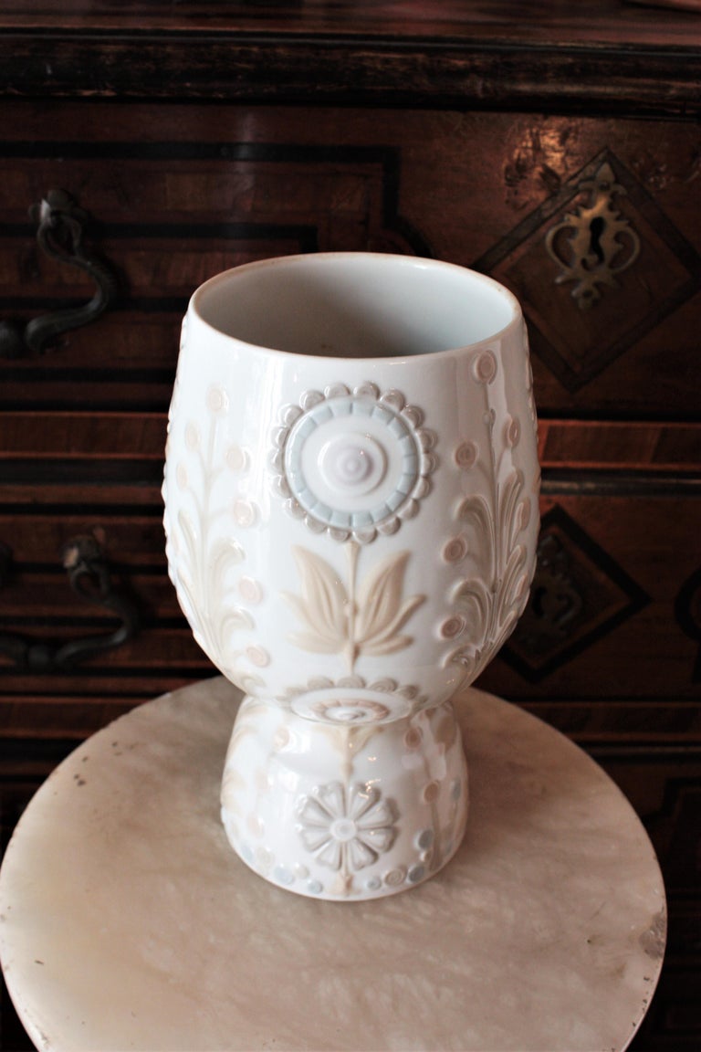 Glazed Lladro Porcelain Floral Vase, 1970s  For Sale
