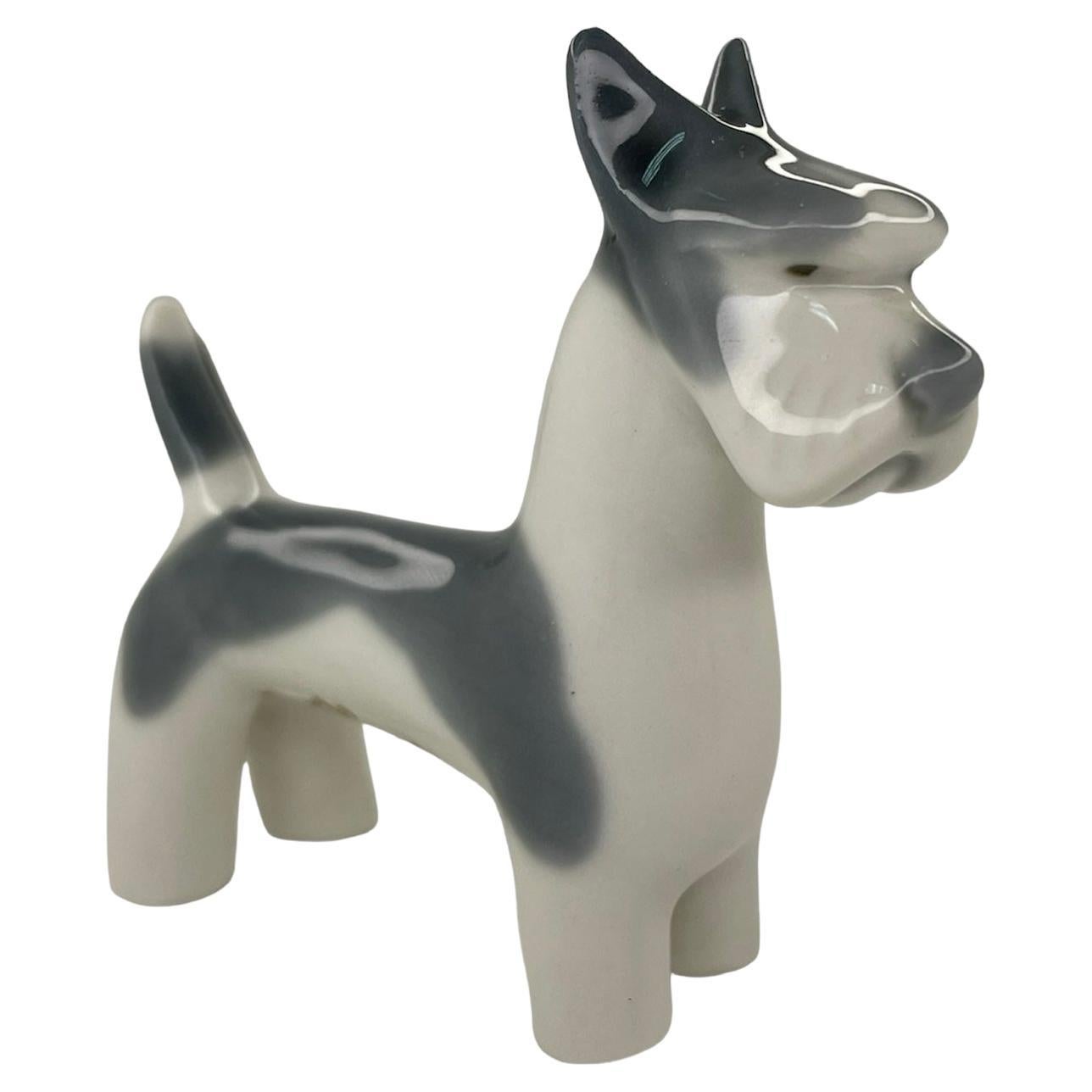 Lladro Porcelana Mini Figurita De Un Perro Terrier Escocés